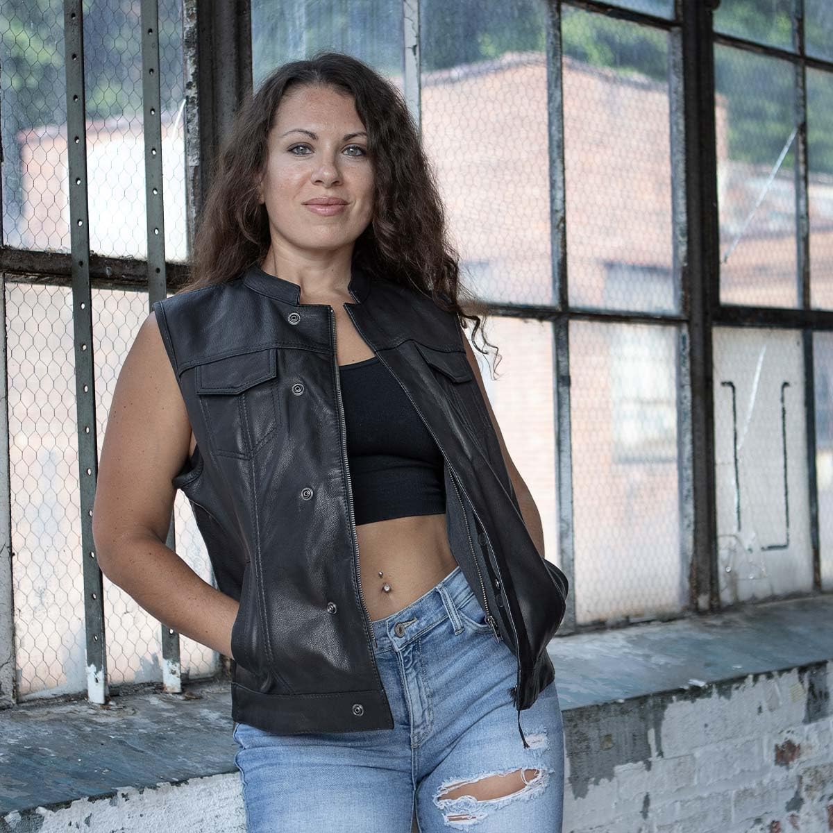 Milwaukee Leather MLL4512 Women’s Lashes Black Leather Club Style Motorcycle Rider Vest w/Concealed Closure - Image 2