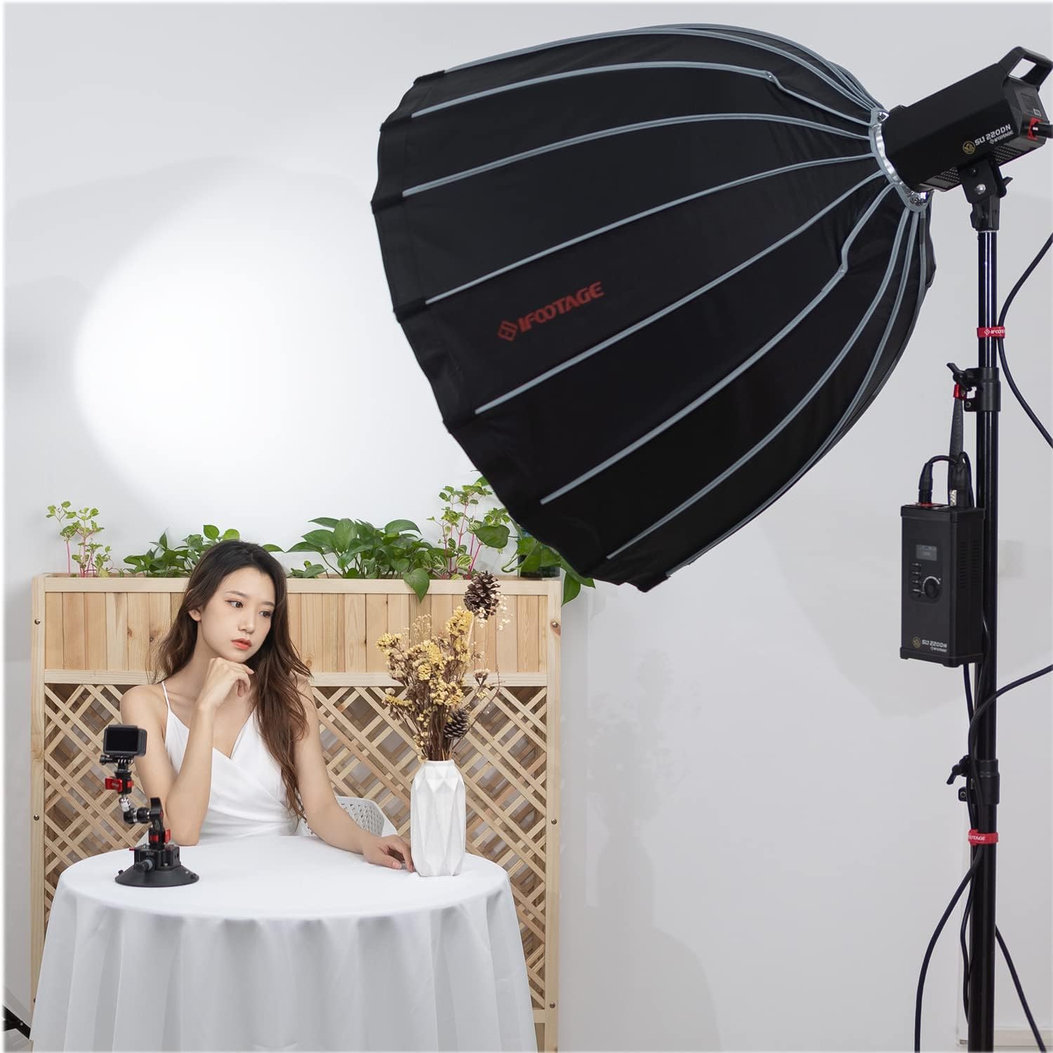 IFOOTAGE Lantern Softbox,Deep Parabolic Soft Box,Removable Black Honeycomb Grid, Built-in 2xWhite Diffuser,Aluminum Alloy Frame,Suitable for 220w,320w Continue Lighting LED(35.45"/90cm)