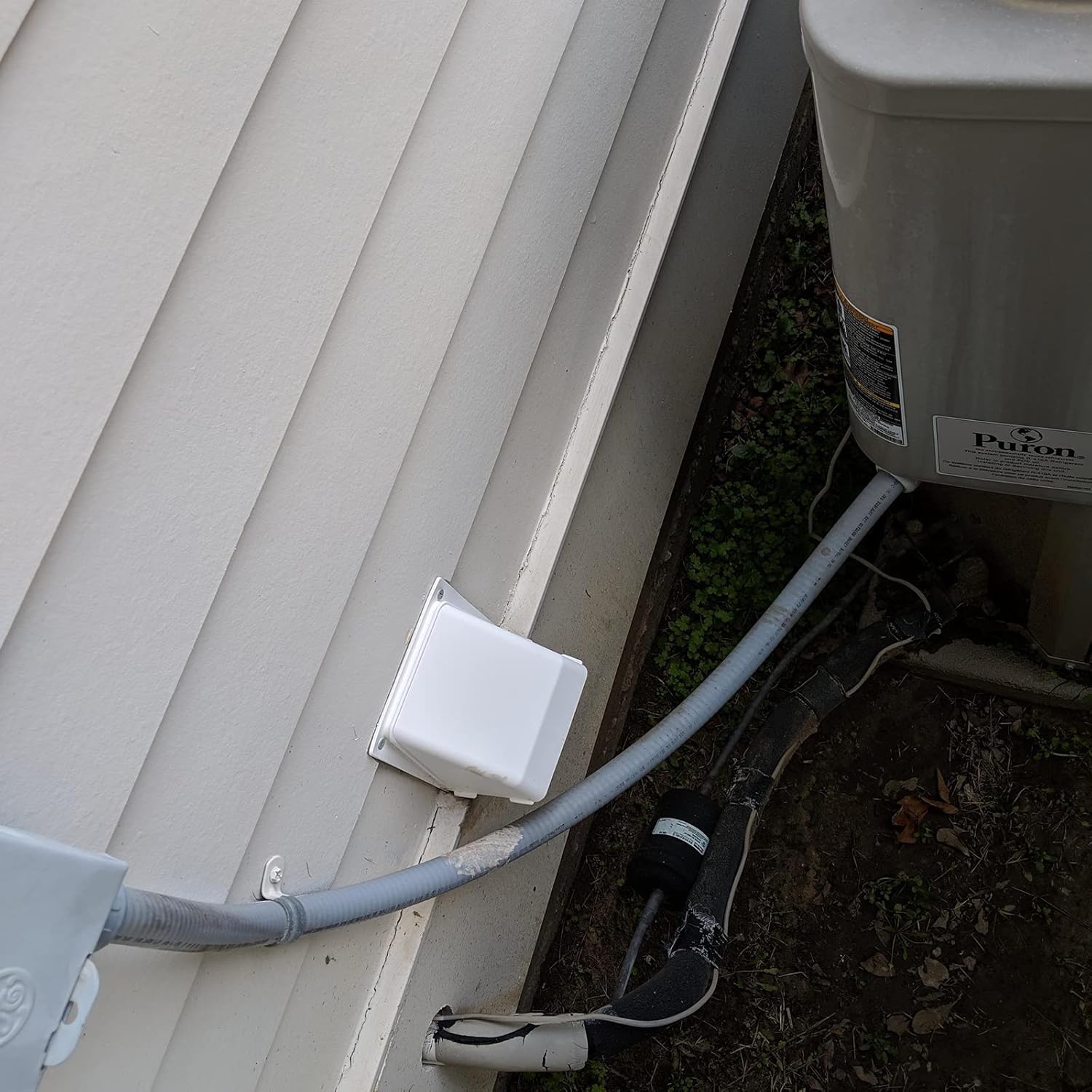 DWALE Liquid-Tight Conduit and Connector Kit,Flexible Non Metallic Liquid Tight Electrical Conduit,1-1/4inch25ft Electrical Conduit Kit,with4 Straight and2 Angle Fittings Included,1-1.4 in. Dia