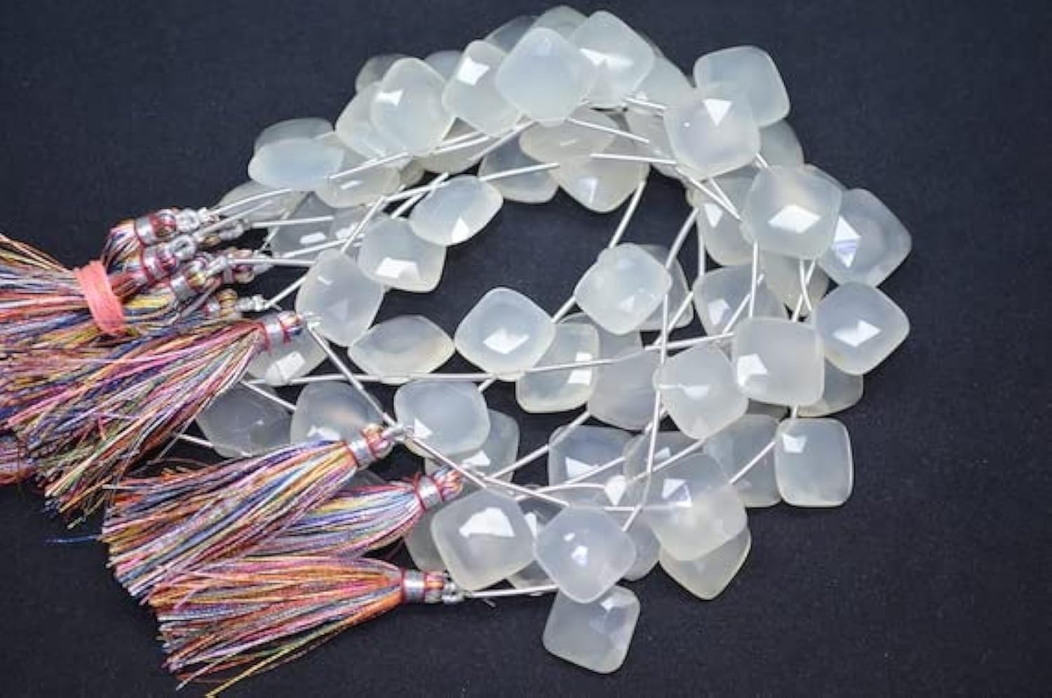 Pierre de lune naturelle en perles pour créer vos propres colliers et parures de mariage