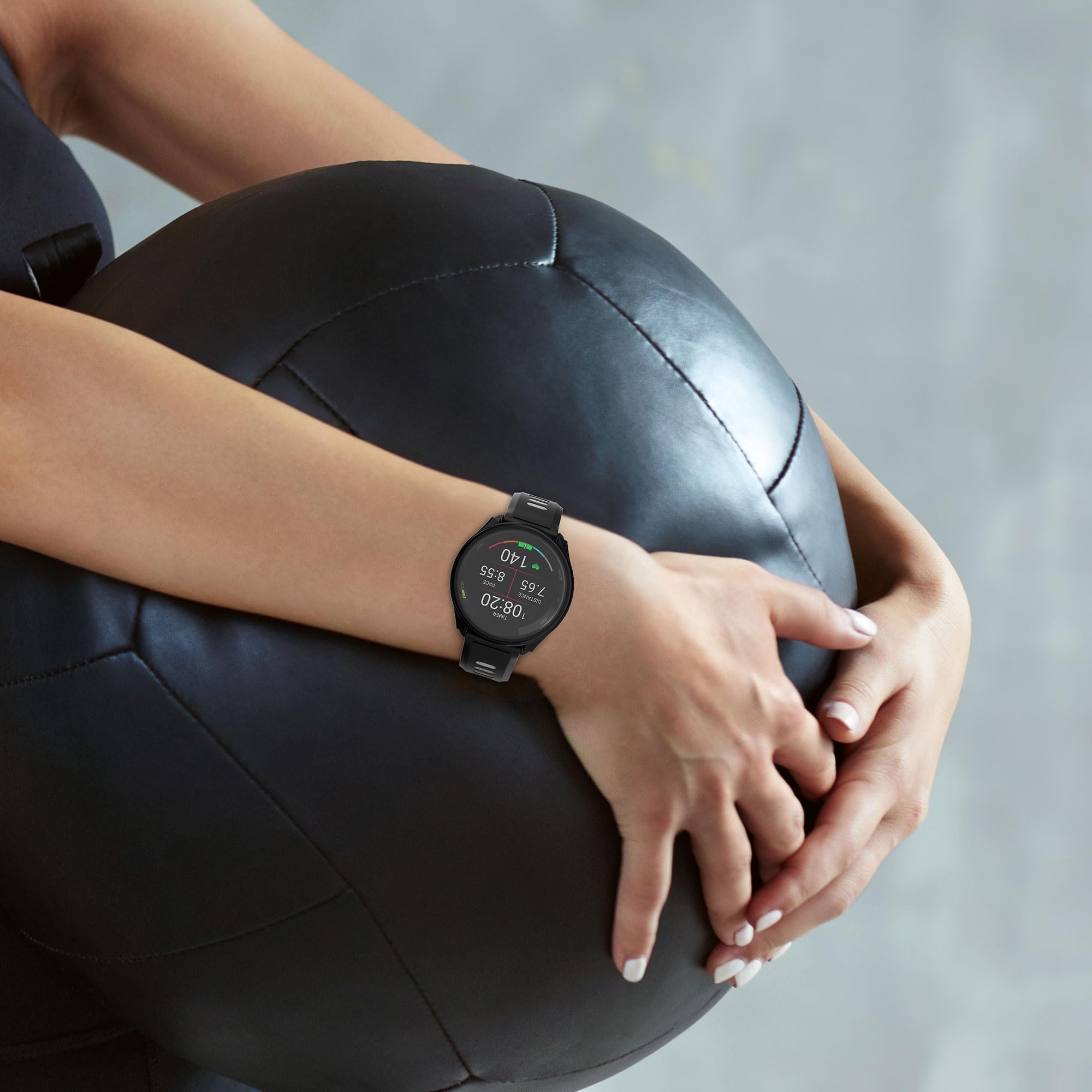 kwmobile 2 x etui kompatybilne z Garmin 18 mm Forerunner 265S - Fullbody Fitness Tracker Case zestaw ze szkła - czarne, przezroczyste
