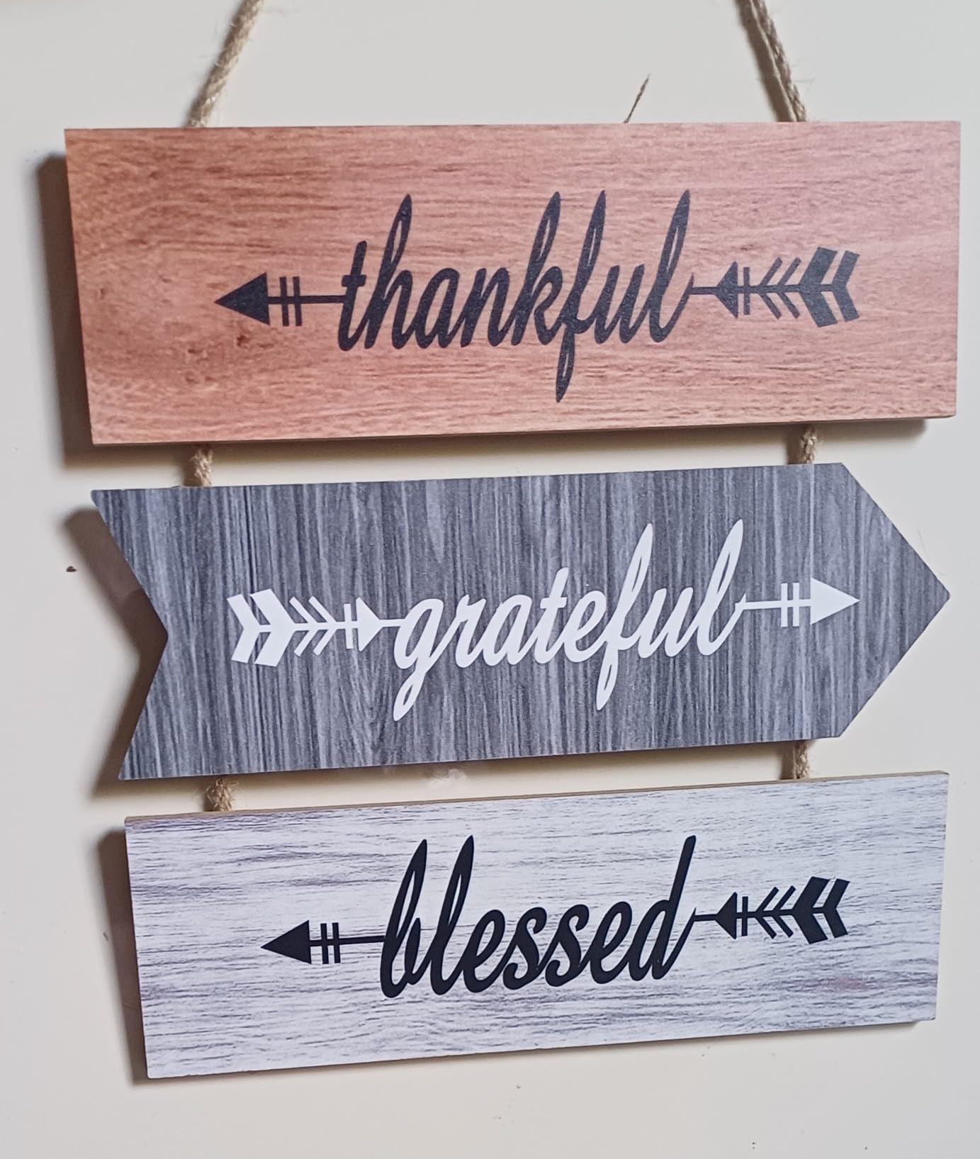MISBAH Thankful Grateful Blessed Wall Decor Hanging,Law of Attraction for Living Room Bedroom Bathroom (23.5x7.5cm each wooden plate) Hanging Wall Signs Welcome Door Sign Plaque