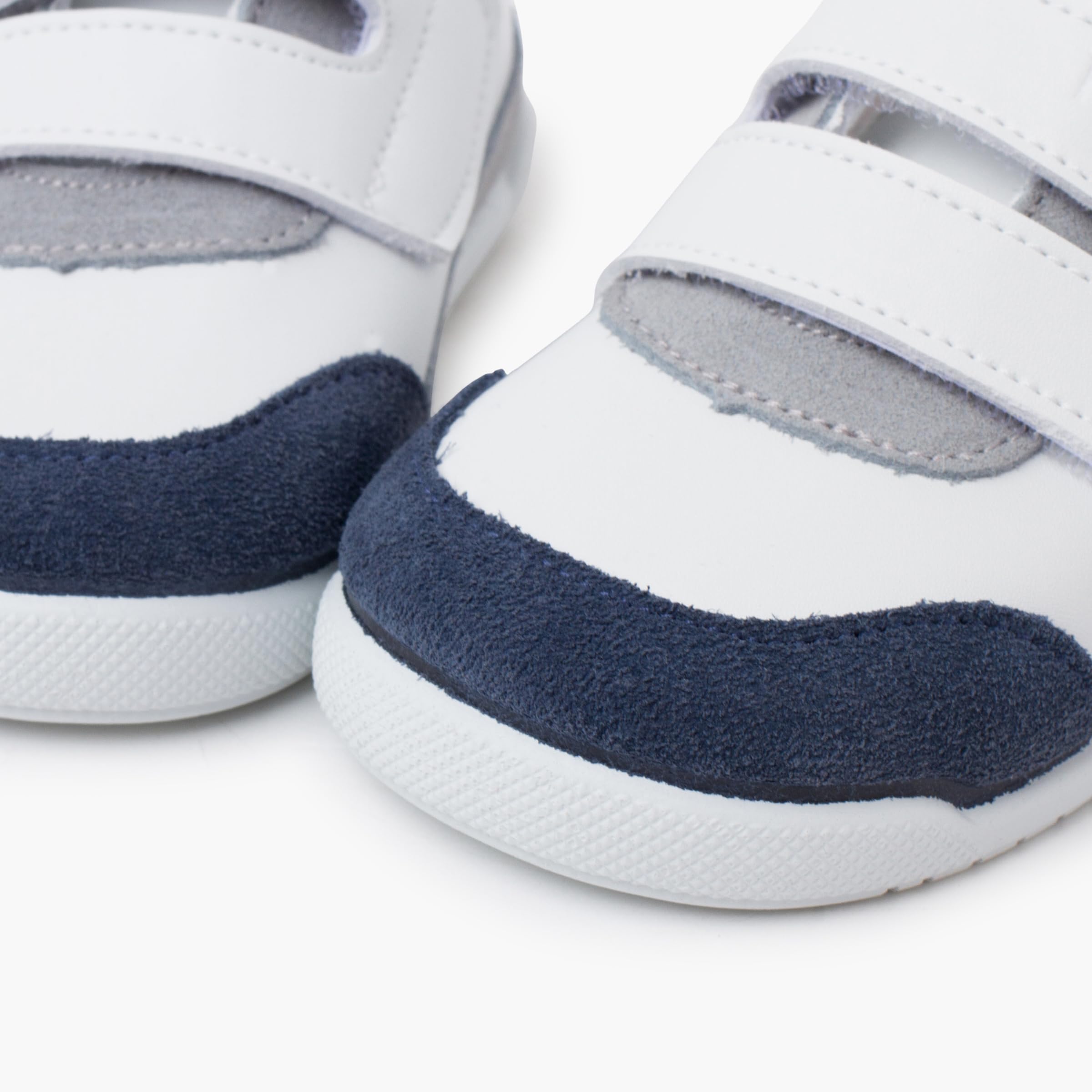 Pisamonas Sneakers Barefoot Combinate