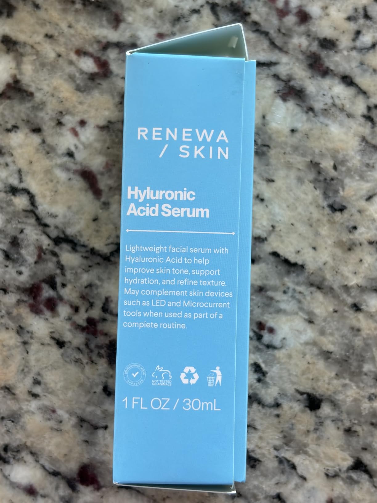 Renewa Skin Niacinamide + Hyaluronic Serum for Face – Lightweight Hydrating Serum for Smooth, Radiant-Looking Skin – Balances, Brightens & Refreshes – Fragrance-Free Daily Skincare, 30mL