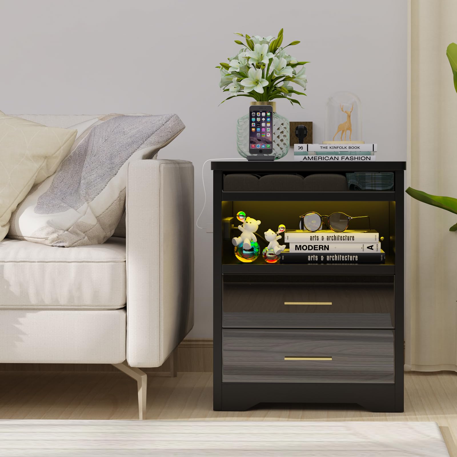 Table de Chevet Noir Table de Nuit Moderne avec Prises LED Multicolore Réglable Serrure à Clé de Sécurité Chevet de Lit Coulissantes Cachées, d’Appoint pour Salon Chambre à Coucher 39x44x58cm