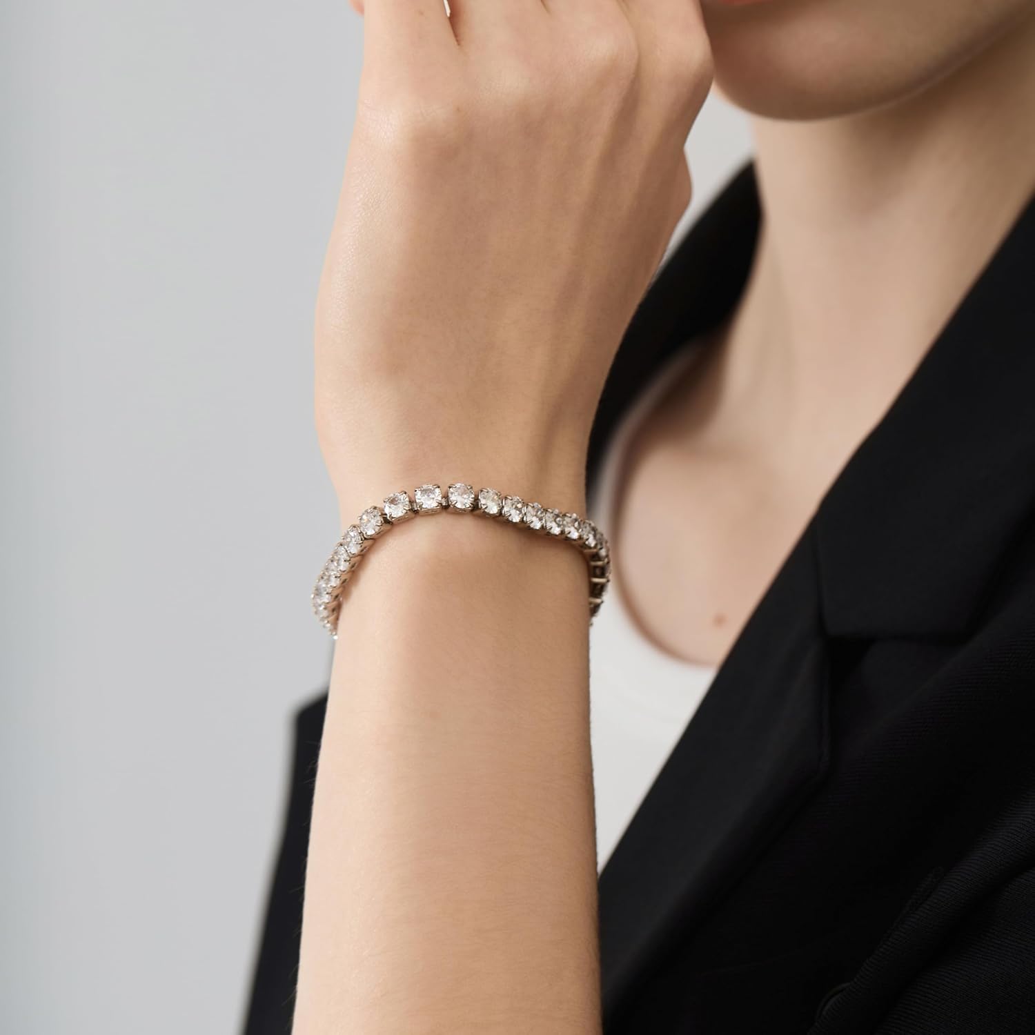 14K White Gold Plated 5mm Cubic Zirconia Tennis Bracelet for Women and Men, Classic Silver Diamond Tennis Bangle Bracelets, Adjustable Detachable 7.6IN Length, Suitable for Everyone - Image 7