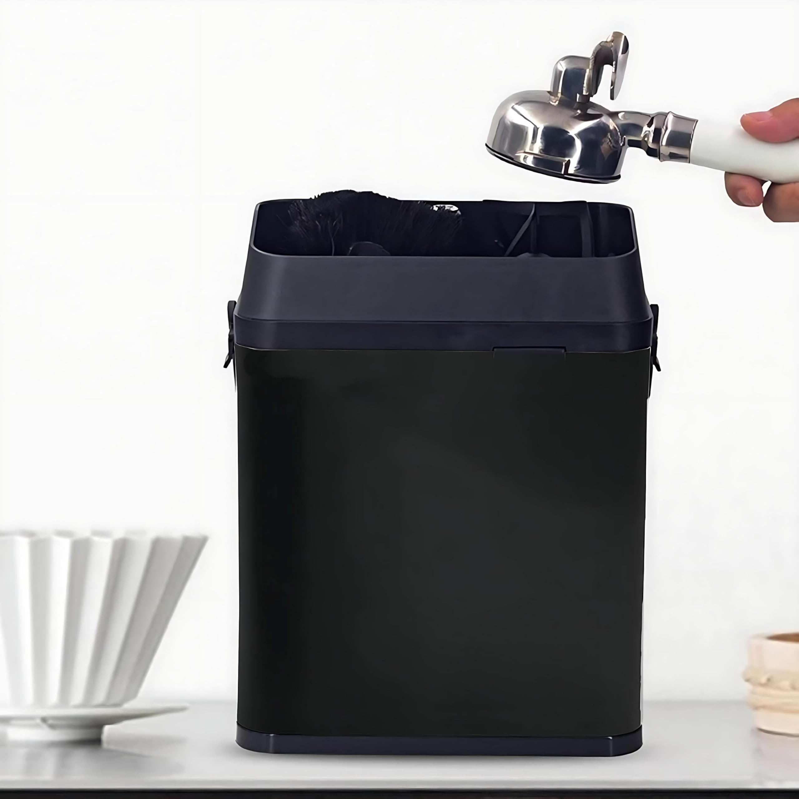 MáQuina de Limpieza AutomáTica de Mango para Café, Limpiador de Portafiltros EléCtrico con Montaje Doble, Juego con 2 EspáTulas y 1 Cepillo, para CafeteríAs, Casa y Uso Profesional Black
