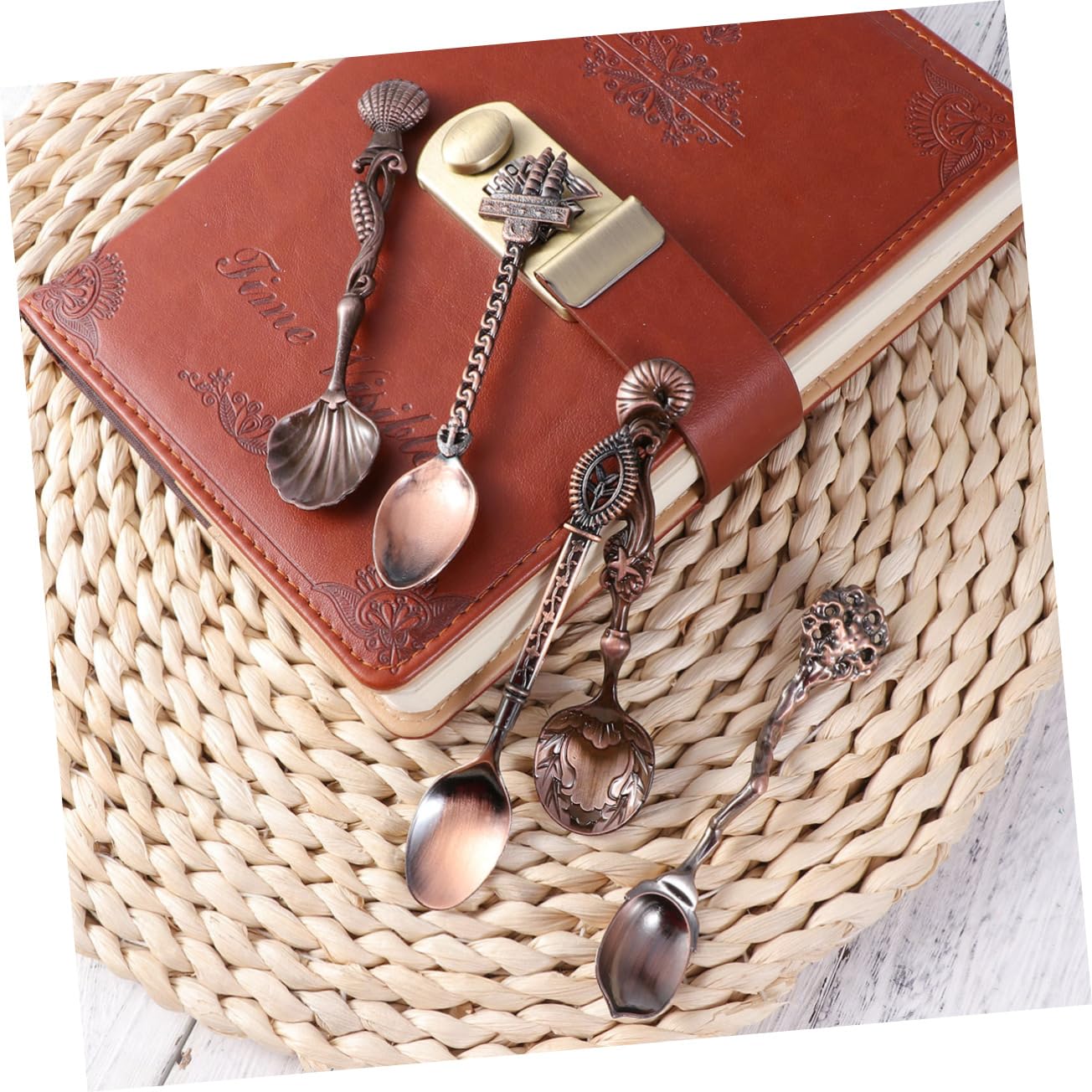 BESTonZON 15 Piezas Cucharas Antiguas Cucharas De Café Antiguas Cucharas Doradas Para Café Cucharas Para Mezclar Trajes Negros Cucharas De Espresso Cuchara Sopera Anticuado