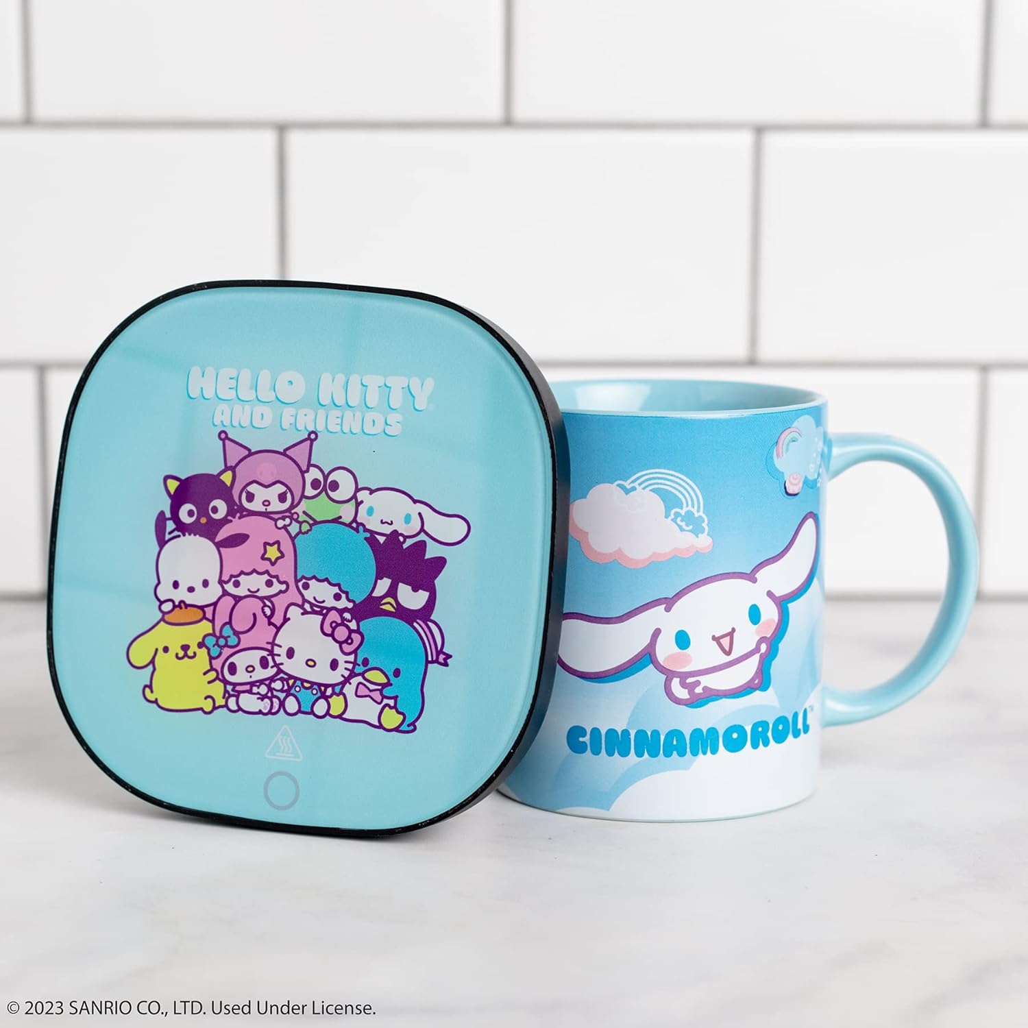 Uncanny Brands Cinnamoroll Coffee Mug with Electric Mug Warmer Keeps Your Favorite Beverage Warm - Auto Shut On/Off