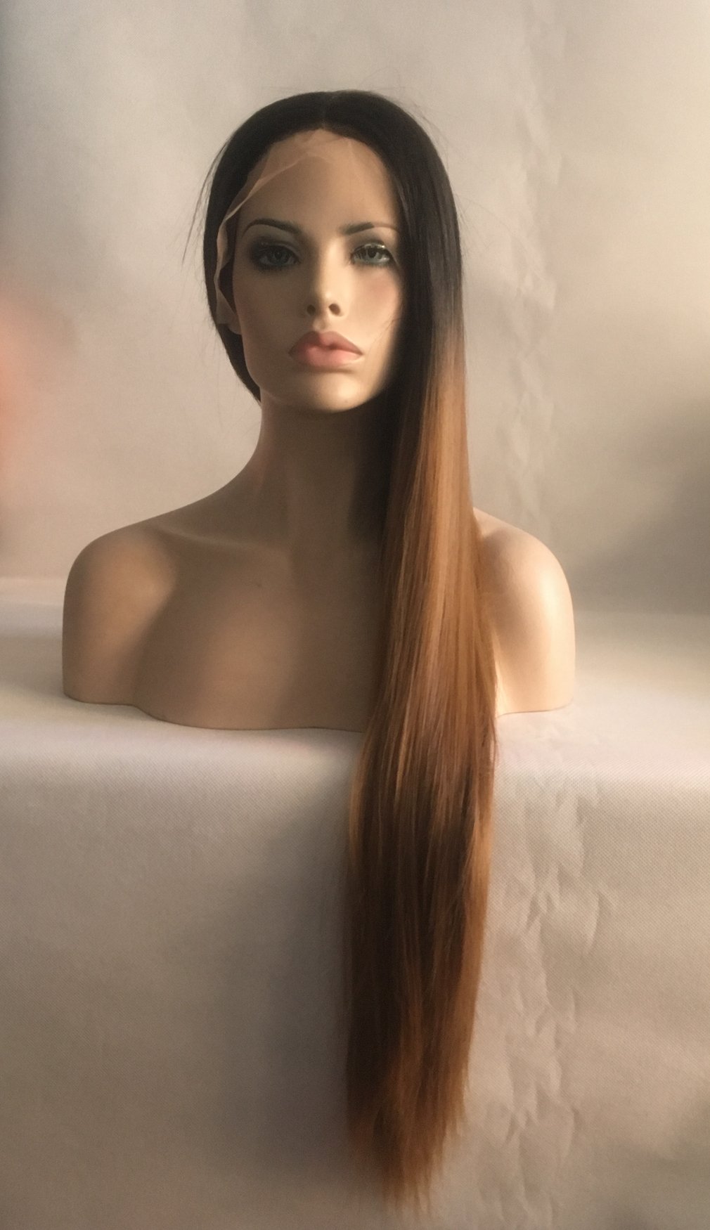 Cupidlovehair Damen Perücke – 55,9 Cm, Natürlich Gewellt, Ombre Schwarz/blond, Mit Spitze