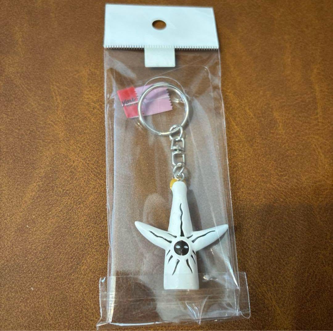 Amazon.co.jp: 太陽の塔 キーホルダー 岡本太郎 : おもちゃ