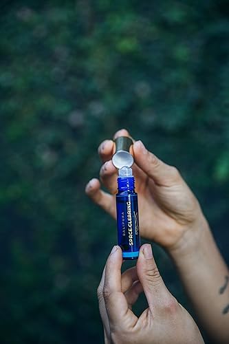 Miniatura 8 de BALIPURA - Crystal Aura Roll On - Aceite de aromaterapia Clear Mind - Aceites esenciales de árbol de té con cristales - Aceites esenciales - Aceites