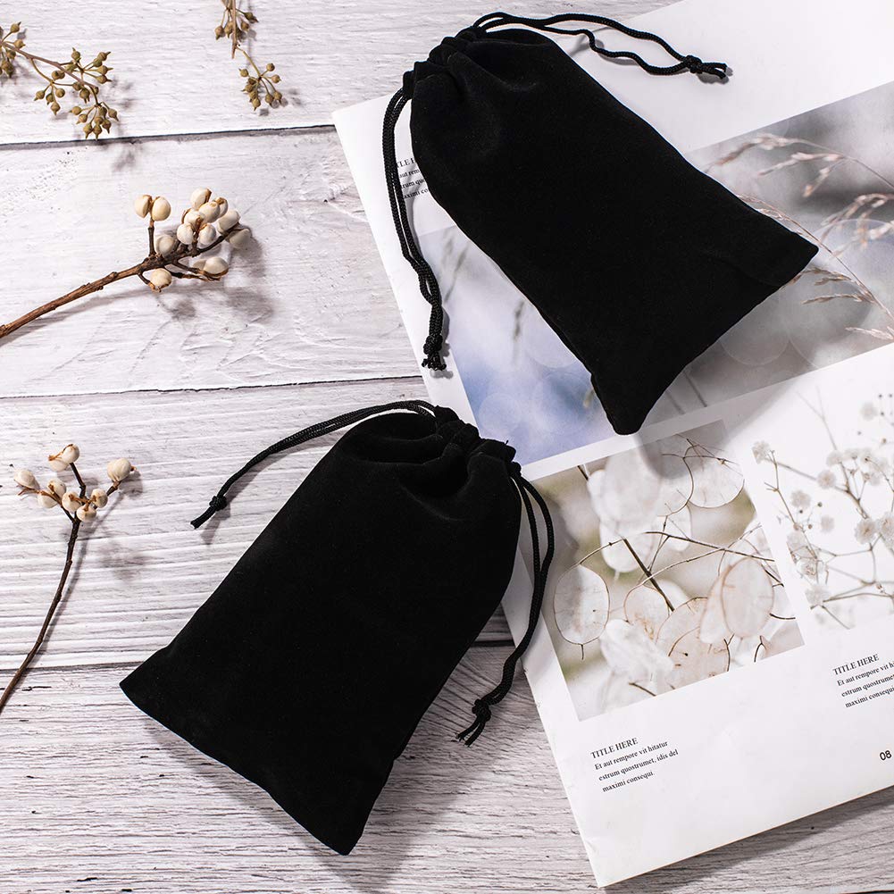 NBEADS 5 Bolsos del Terciopelo, Bolsa de Terciopelo Negro de 10×15 cm Bolsas de Tela con Cordón para Decoración de Navidad Joyas, Tapones para Oídos Y Llaveros