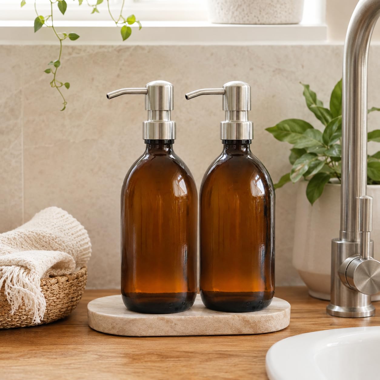 Amazon｜アンバーガラスボトル 500ml ソープディスペンサー メタル