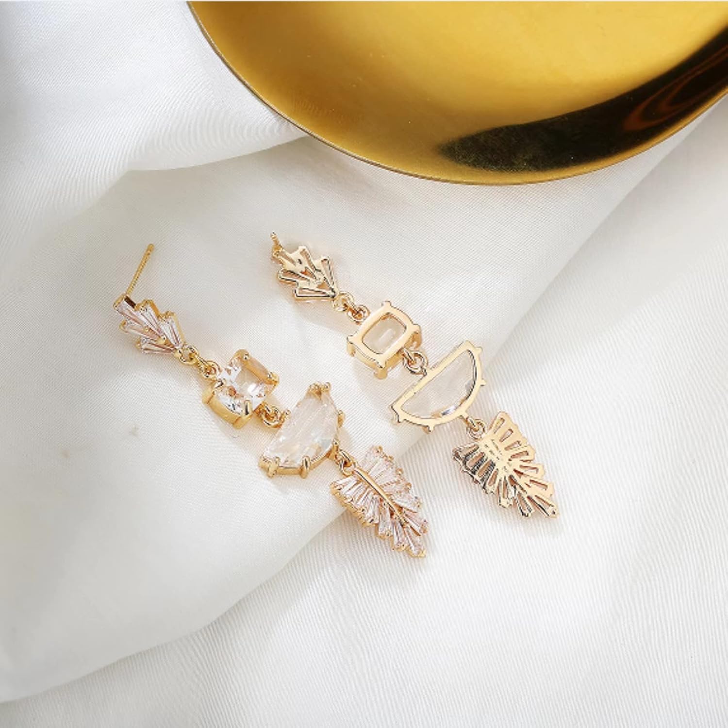 14K Gold Art Deco 1920s Crystal Sparkling Rhinestone Cubic Zirconia Chandelier Statement Vintage Dangle Drop Bridal Earrings for Weddings, Bridesmaids, and Prom Jewelry Gifts