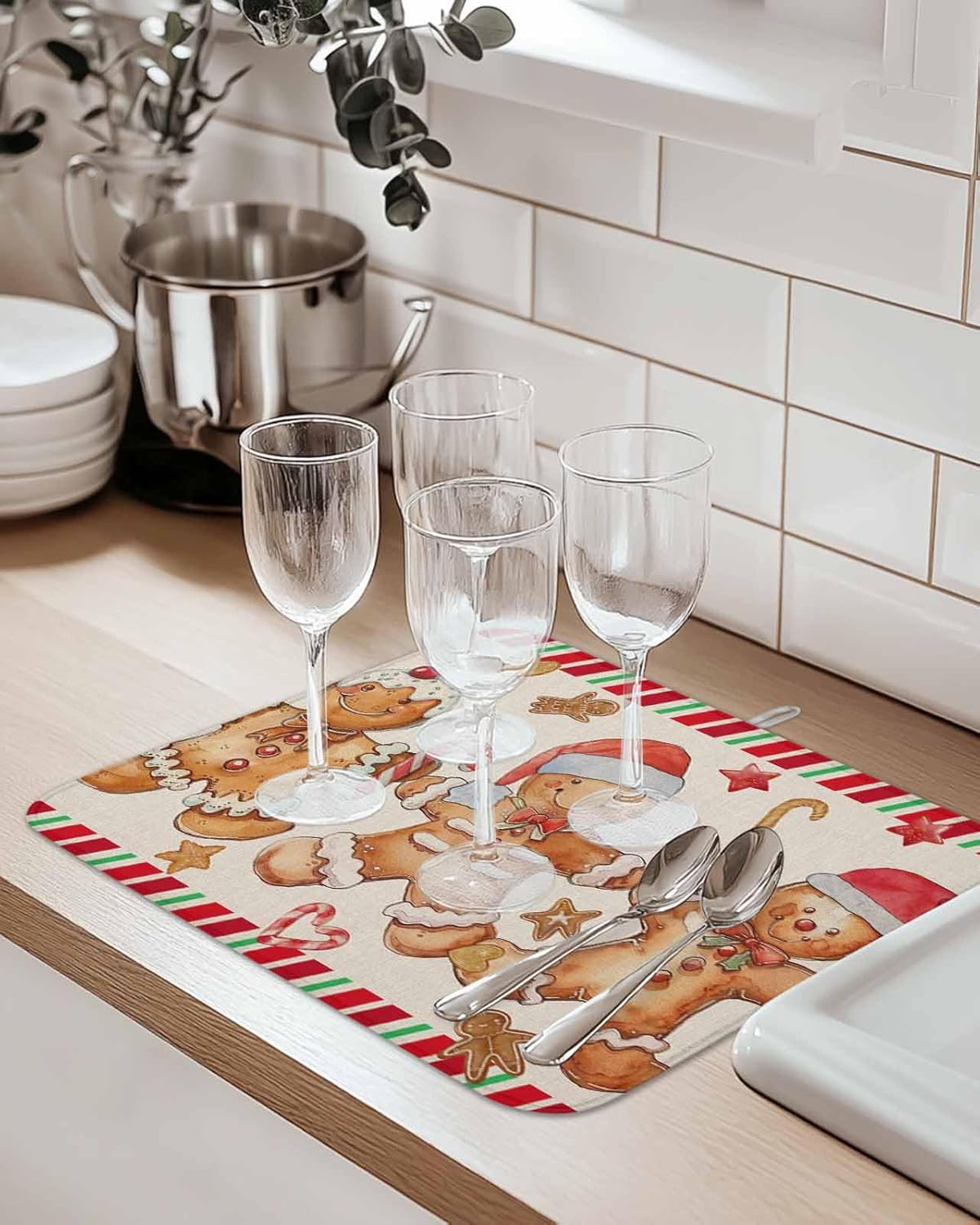 Turmeric Christmas Gingerbread Man Dish Drying Mats for Kitchen Counter Set of 2, Red Vintage Santa Hat Absorbent Dish Drainer/Rack Mat,Hangding Quick Drying kitchen Mat,18x24inch Beige