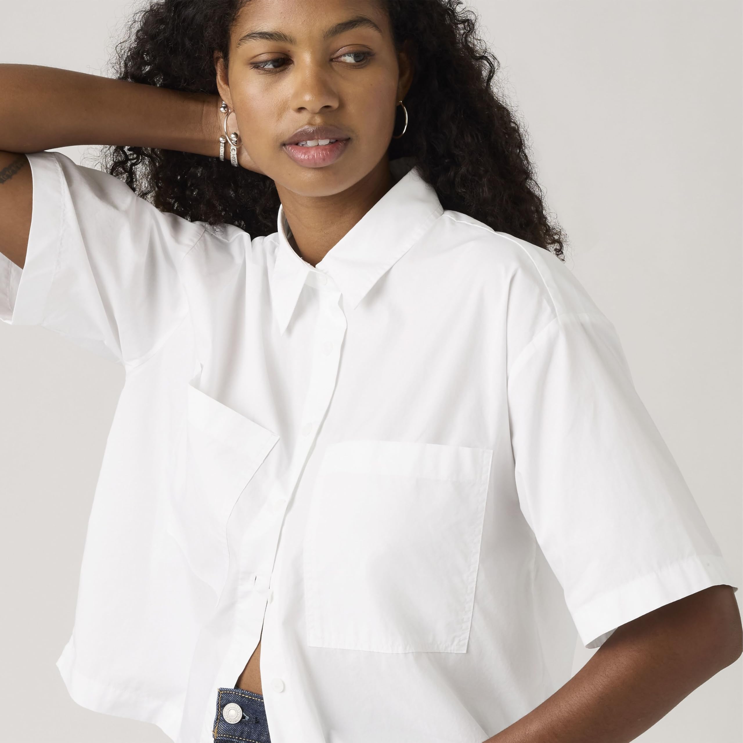 Levi's Harlie SS Cropped Shirt Chemise à Bouton Bas Femme (Lot de 1)