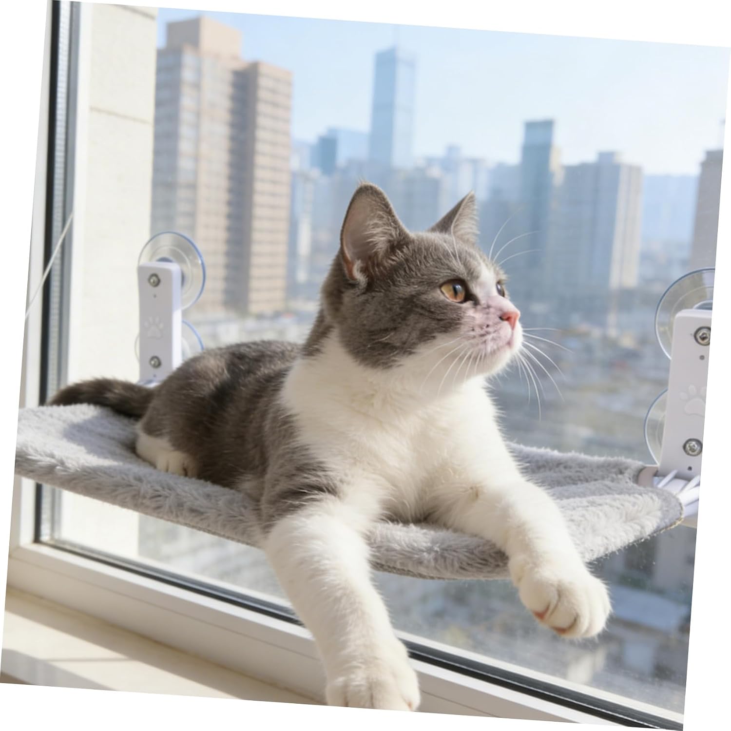 Window-Mounted Cat Hammock Perch for Indoor Cats and Kittens with Strong Suction Cups, Space-Saving Design, Removable Washable Imitation Rabbit Fur Fabric Bed for Sunbathing