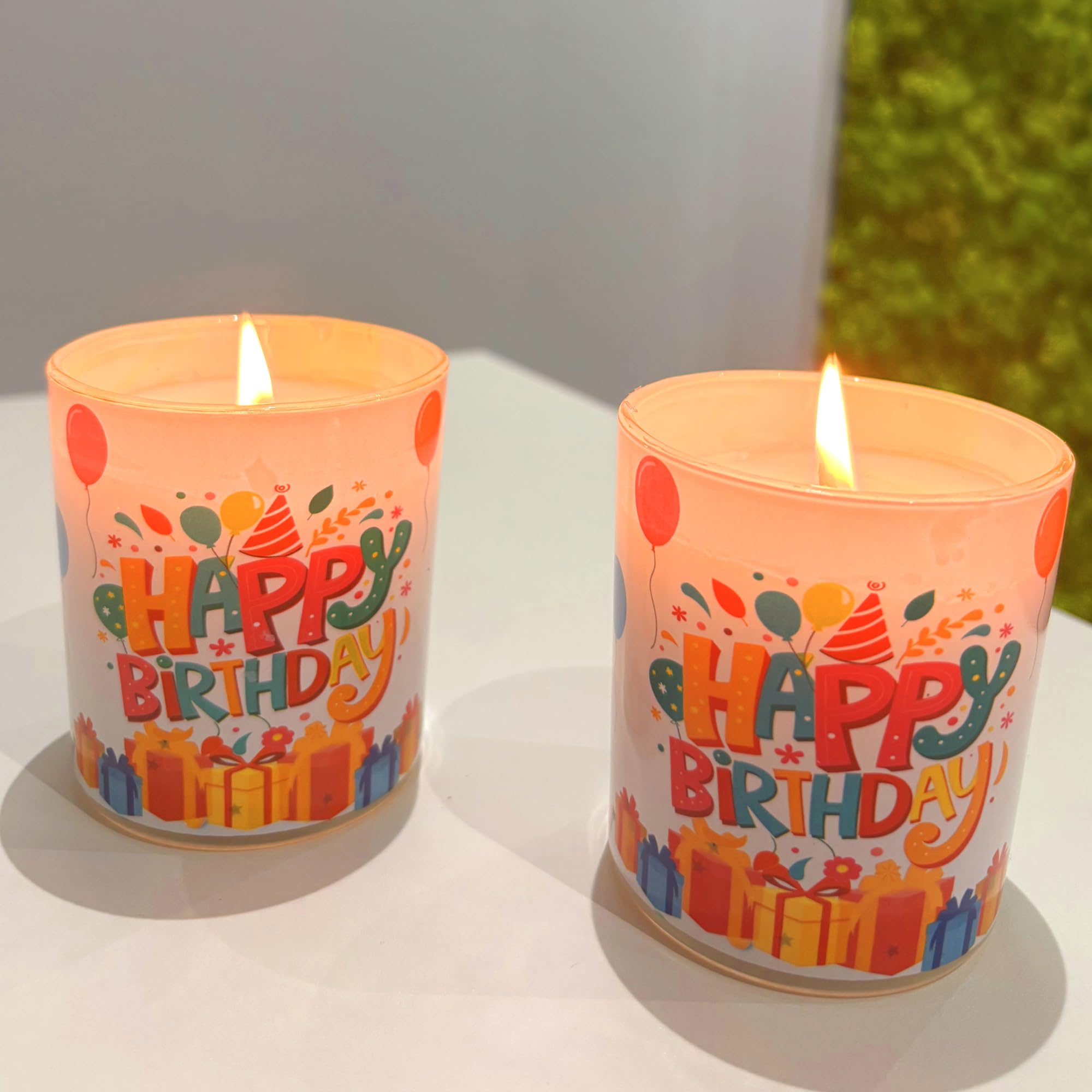 Candelo - Candela di compleanno in vetro di alta qualità, 8 cm x 7 cm, durata 25 ore, senza profumo, candela in vetro