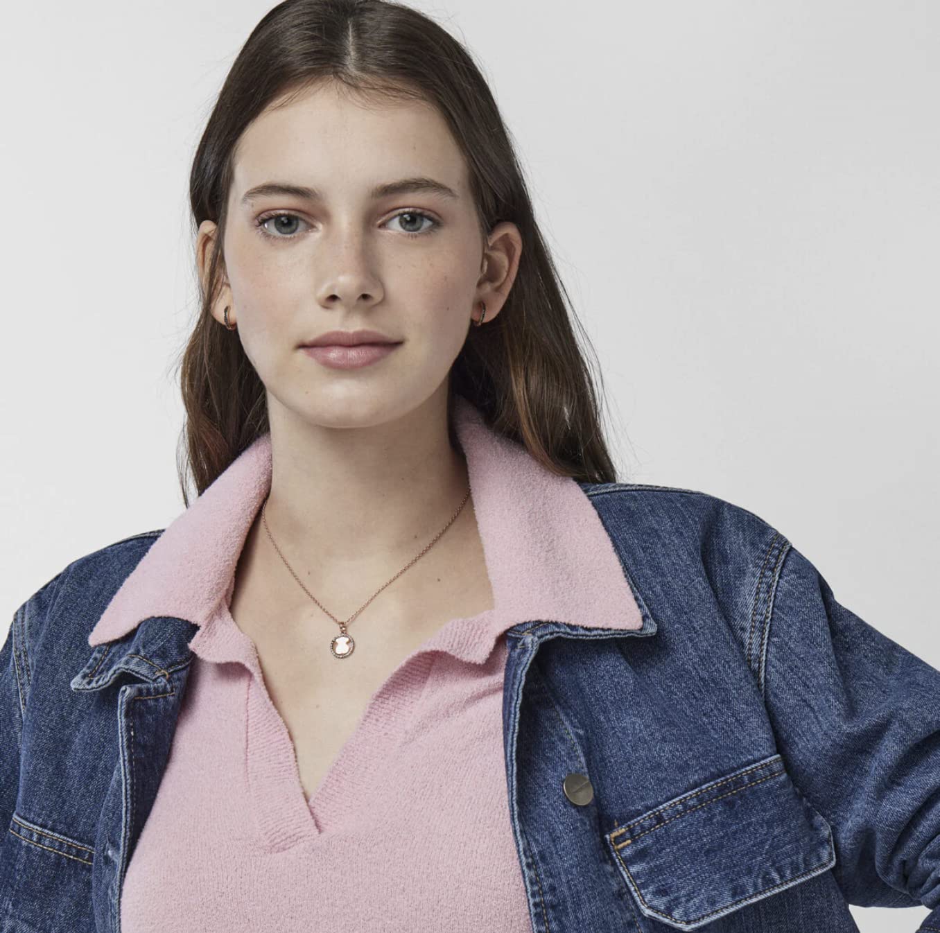 TOUS Collar con Baño de Oro Rosa 18Kt sobre Plata para Mujer con Motivo de Oso Espinela, Largo 45cm, Elegante y Versátil, Colección Camille