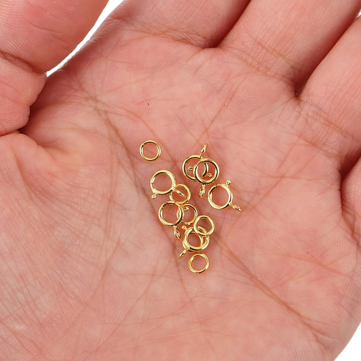 Generic 6pcs Necklace Clasp Connector: Jewelry Adapter Clasp - Small Spring Jump Ring Closure - Chain Charm Connector for Bracelet Latches Necklace Enhancement Golden