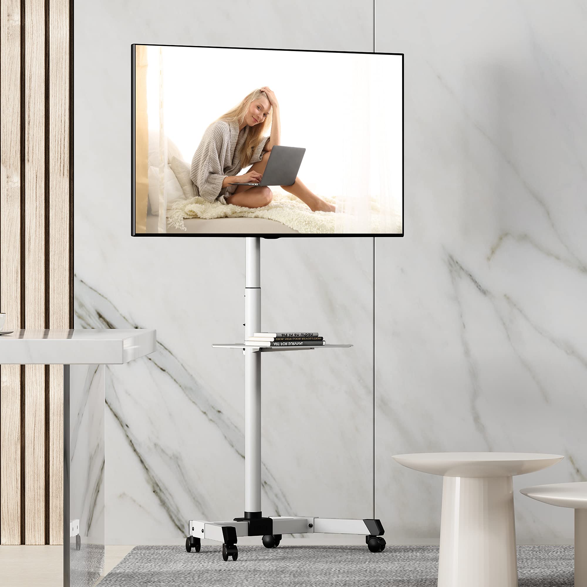 FITUEYES TV Standaard Verrijdbaar – Voor 32-60 Inch, Draaibaar, Hoogteverstelbaar, Met Glazen Plank, VESA 600x400 Mm, 5 Jaar Garantie