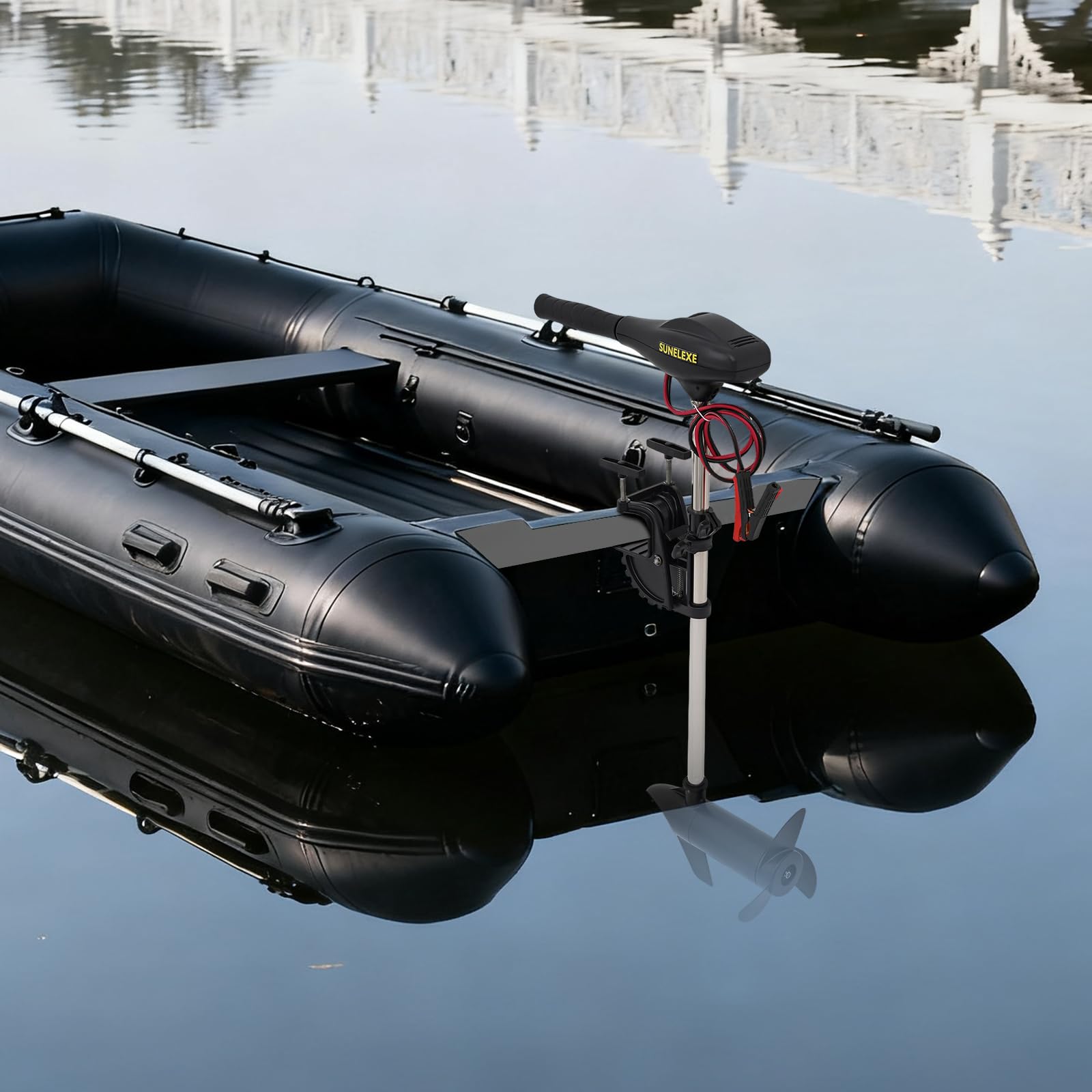 12V Elektro Bootsmotor 40lbs Trolling Motor, 5+3 Gänge leiser Schub, reiner Kupfermotor für Schlauchboot Kajak Angelboot, inkl. Batterieanzeige, Salzwassertauglich (Batterie nicht inkl.)