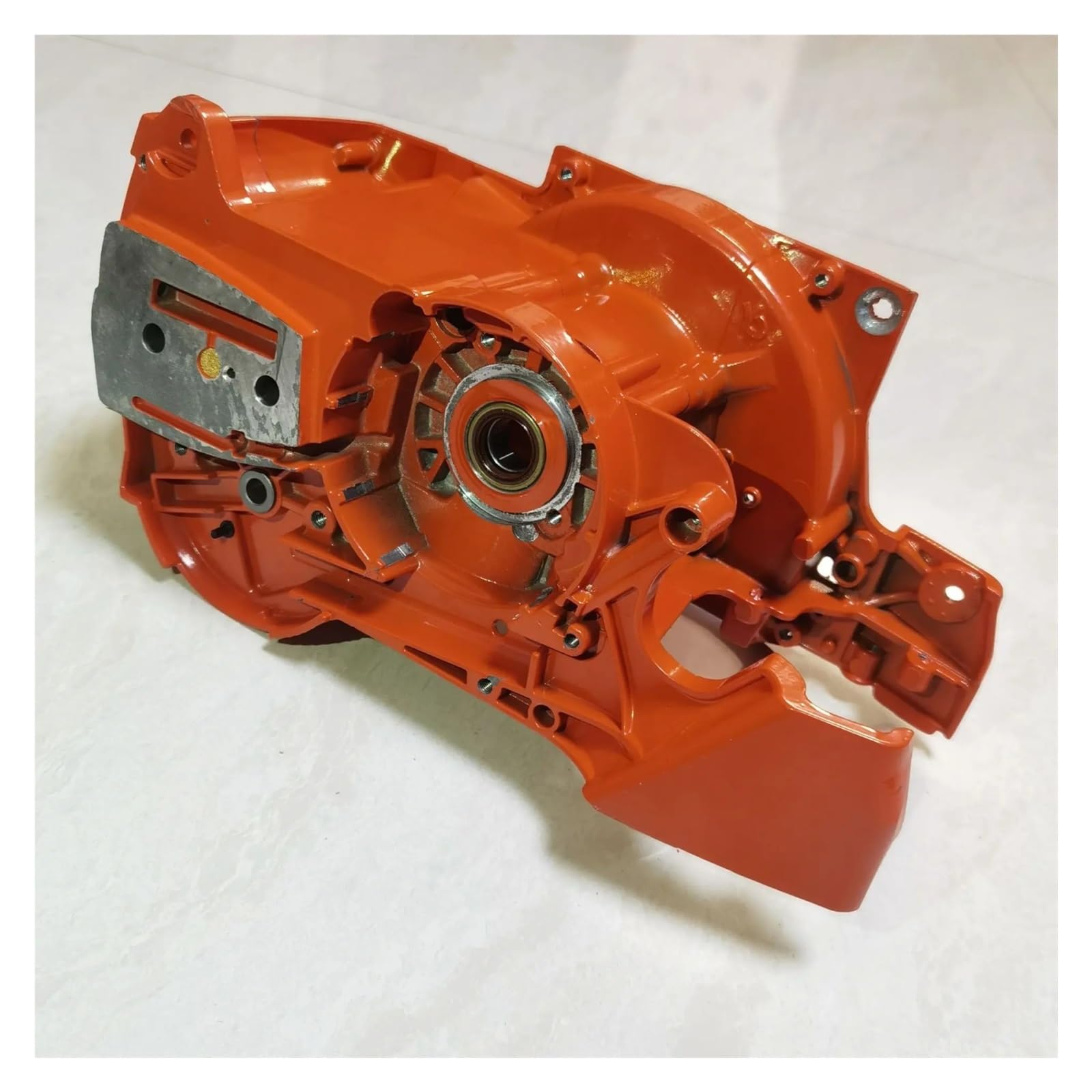 Carter moteur pour 365 et 372XT en alliage robuste moulé sous pression