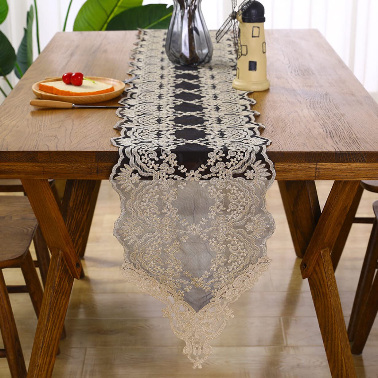 Amazon｜QQRWOT レース オシャレ テーブルセンター 30*310cm クロス