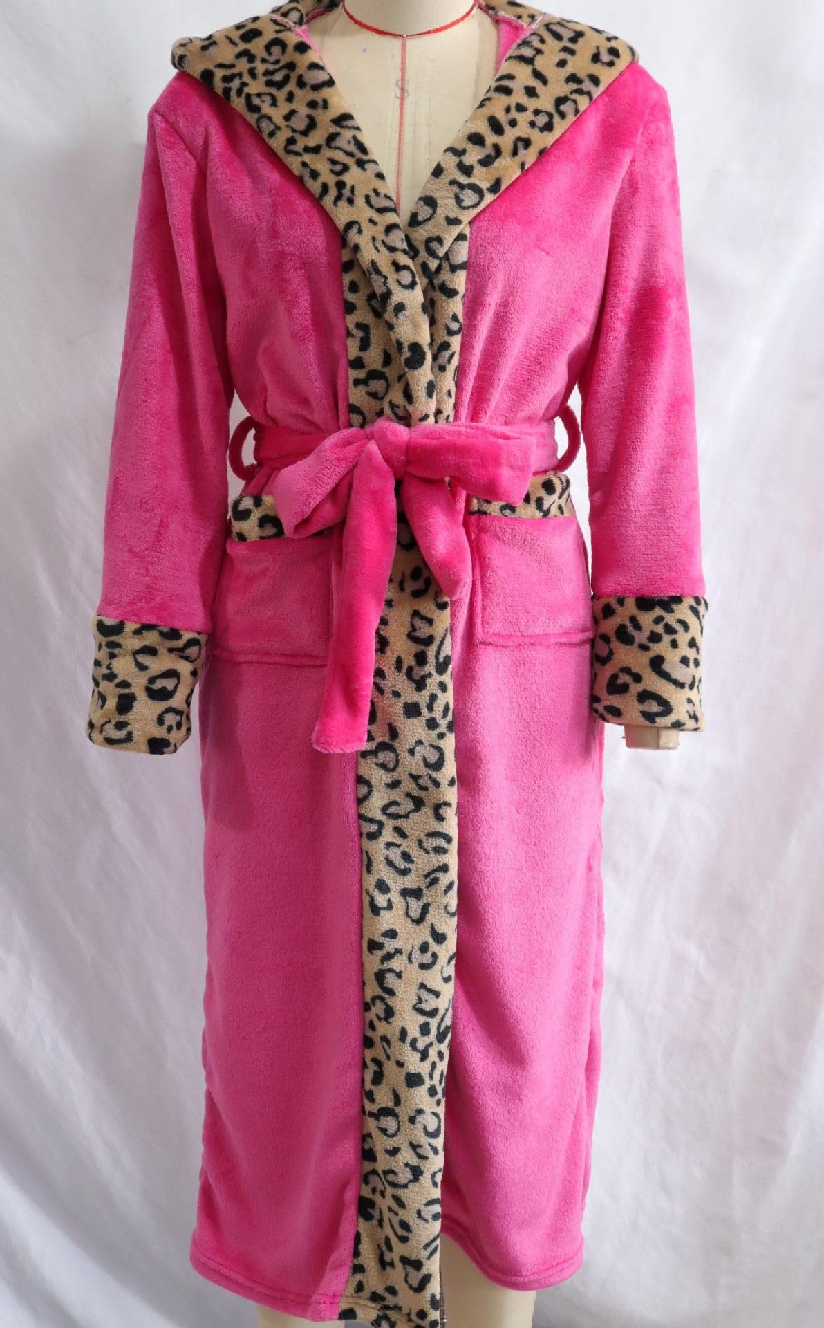Albornoz con Capucha y Estampado de Leopardo Rosa para Mujer, Cálido y Sexy, de Franela con Cinturón, Cómodo y Suave, Tipo Kimono de Felpa.