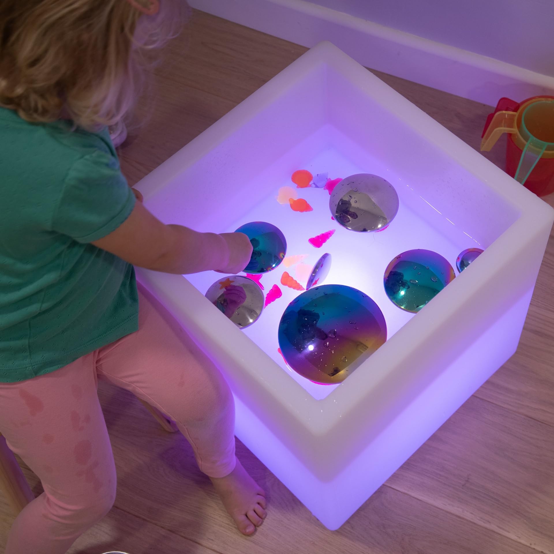 TickiT 75554 Sensory Mood Play Cube – LED Mood Night Light, LED Color Changing Mood Cube, Night Light – Water Table