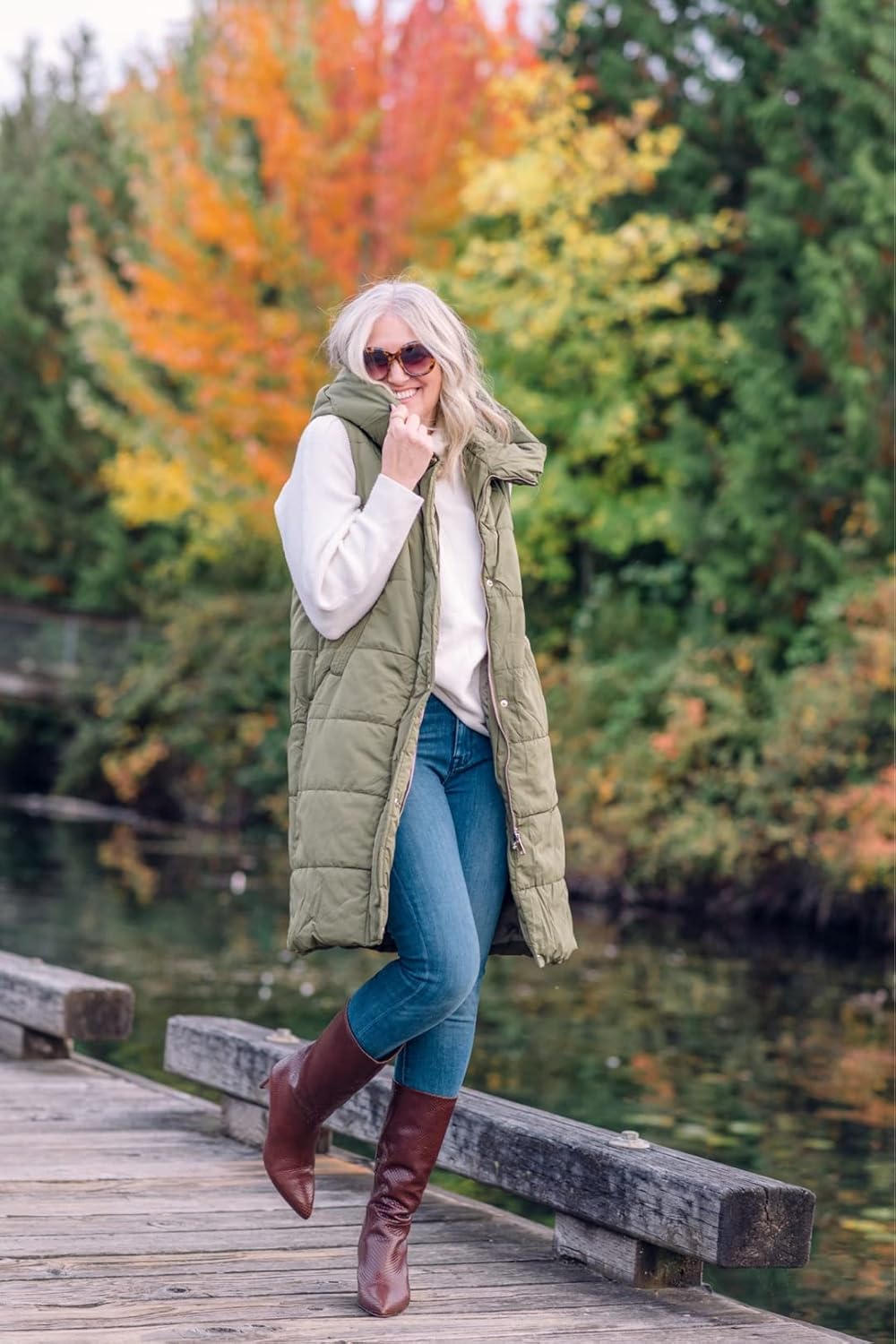 Inorin Womens Down Vest with Stand Collar Thick Hooded Sleeveless Long Coats Jacket - Image 6