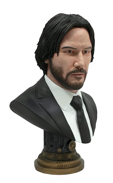 Foto 2 de 2 de Diamond Select Toys John Wick Legends en 3 dimensiones: Capítulo 2, busto a escala 1:2 de John Wick