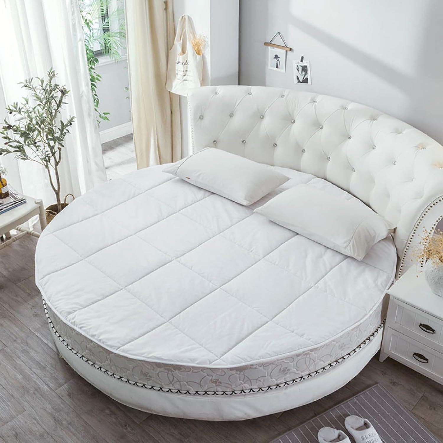 Thicken Round Mattress Pad, Mattress Protector with Elastic Straps Ultra Soft Fluffy Mattress Protector, Diameter (79inch)