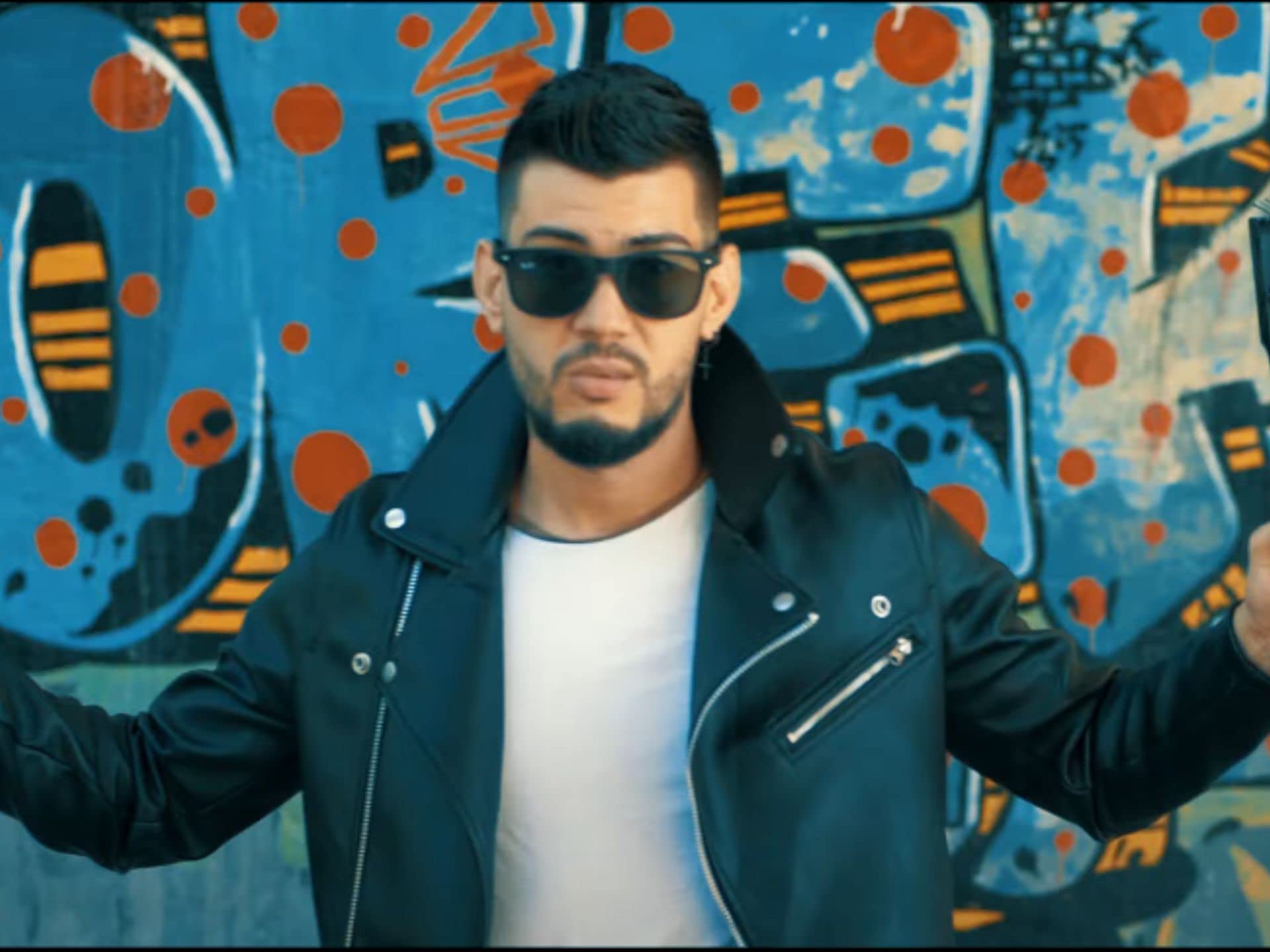 Volty las Manos Mágicas