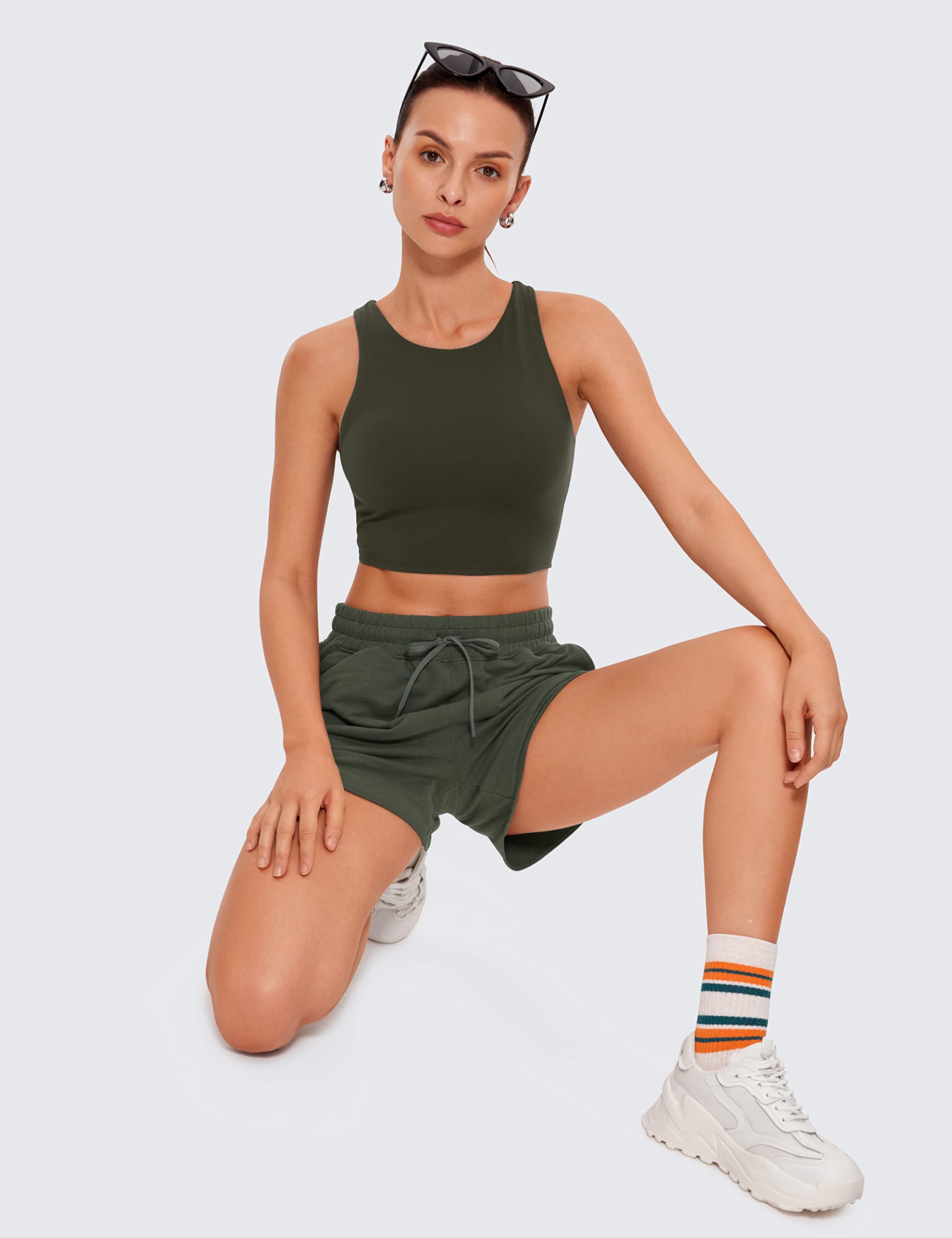 CRZ YOGA Butterluxe Mujeres Y-Espalda Elevado Cuello Palangre Sostén Deportivo - Acolchado Cultivo Tanque Tops