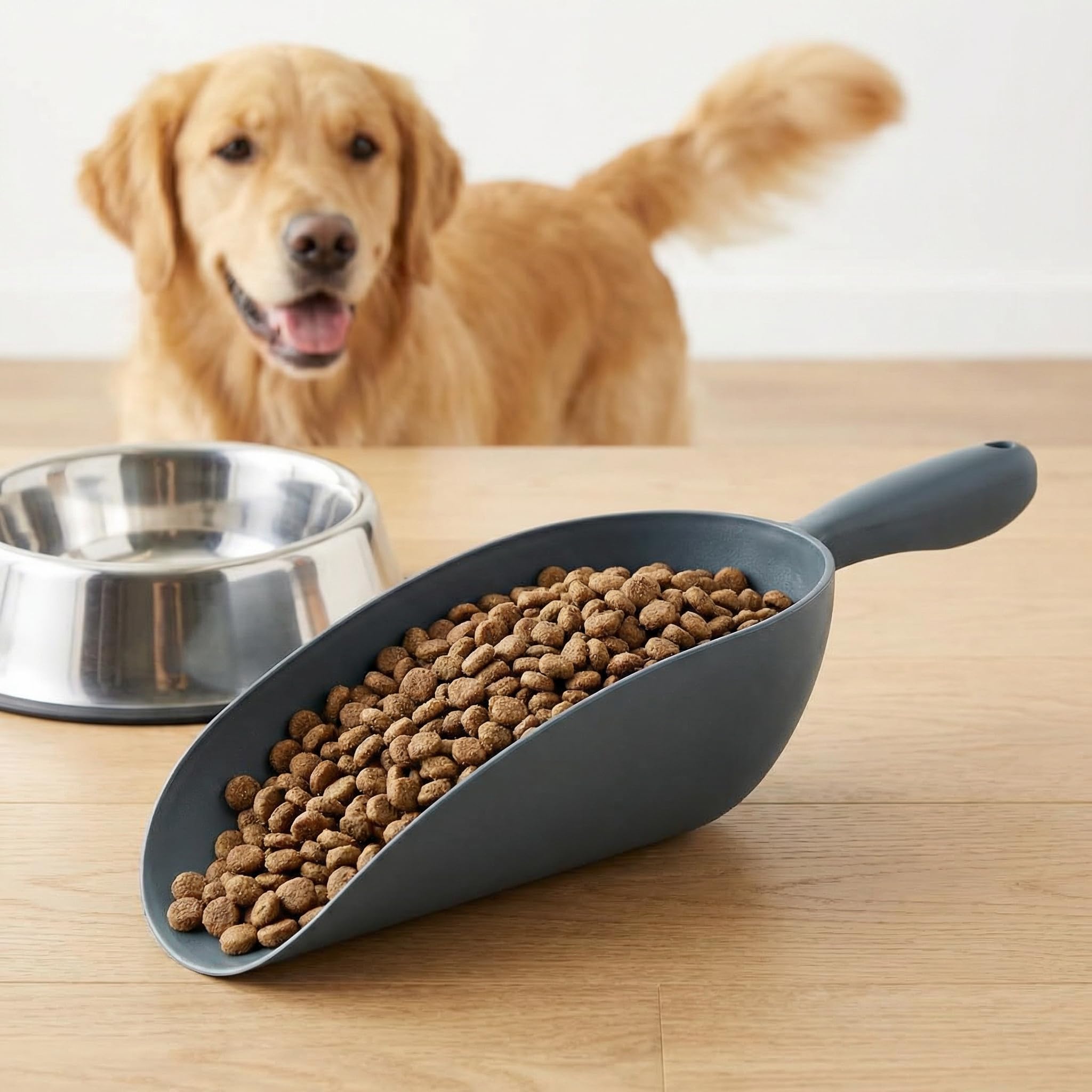 Pala multifunzione - Misuratore di mangime per cani e cavalli, pala per giardino, terra e cucina - materiale resistente e forte - cucchiaio dosatore resistente ed ergonomico (grigio)