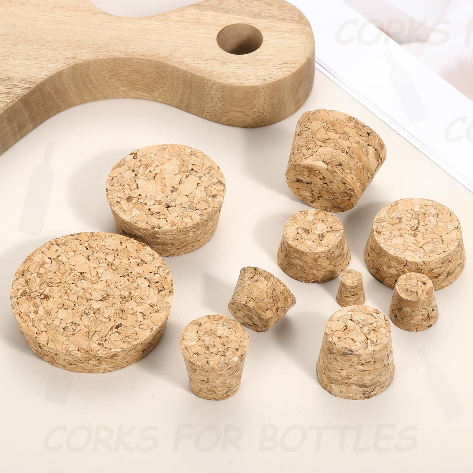 QUARKZMAN 20 Pcs Tapones De Corcho para Botellas, Tapones De Corcho Enchufes, 0.35x0.24x0.39 Pulgadas Corchos Naturales De Madera Blanda Cónicos para Bar Restaurante Manualidades DIY