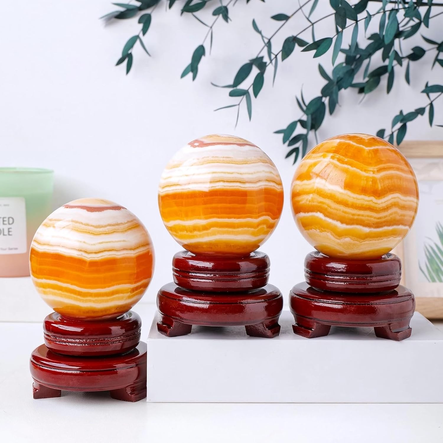 1PC Quartz Sphere Yellow Calcite Crystal Ball Stone Home Decoration with Wooden Base Ornaments (Size : About 6-7cm)