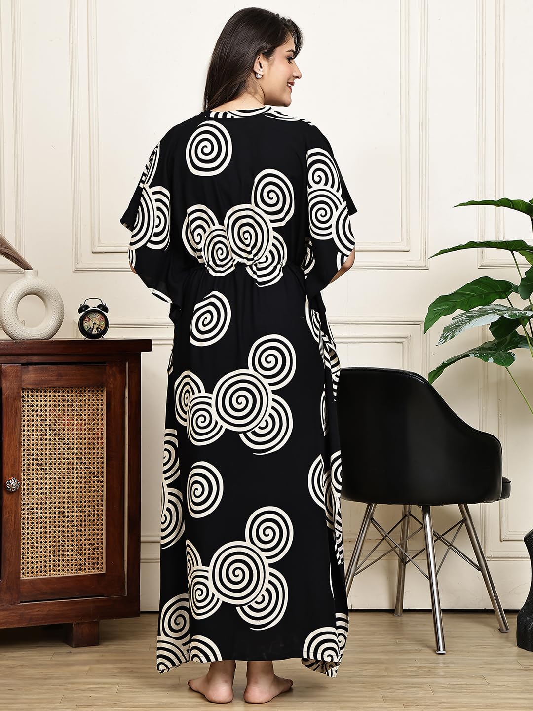 Claura Women's Long Kaftan, Black and White Spiral Pattern, V-Neck Maxi Length, Casual Loungewear 1