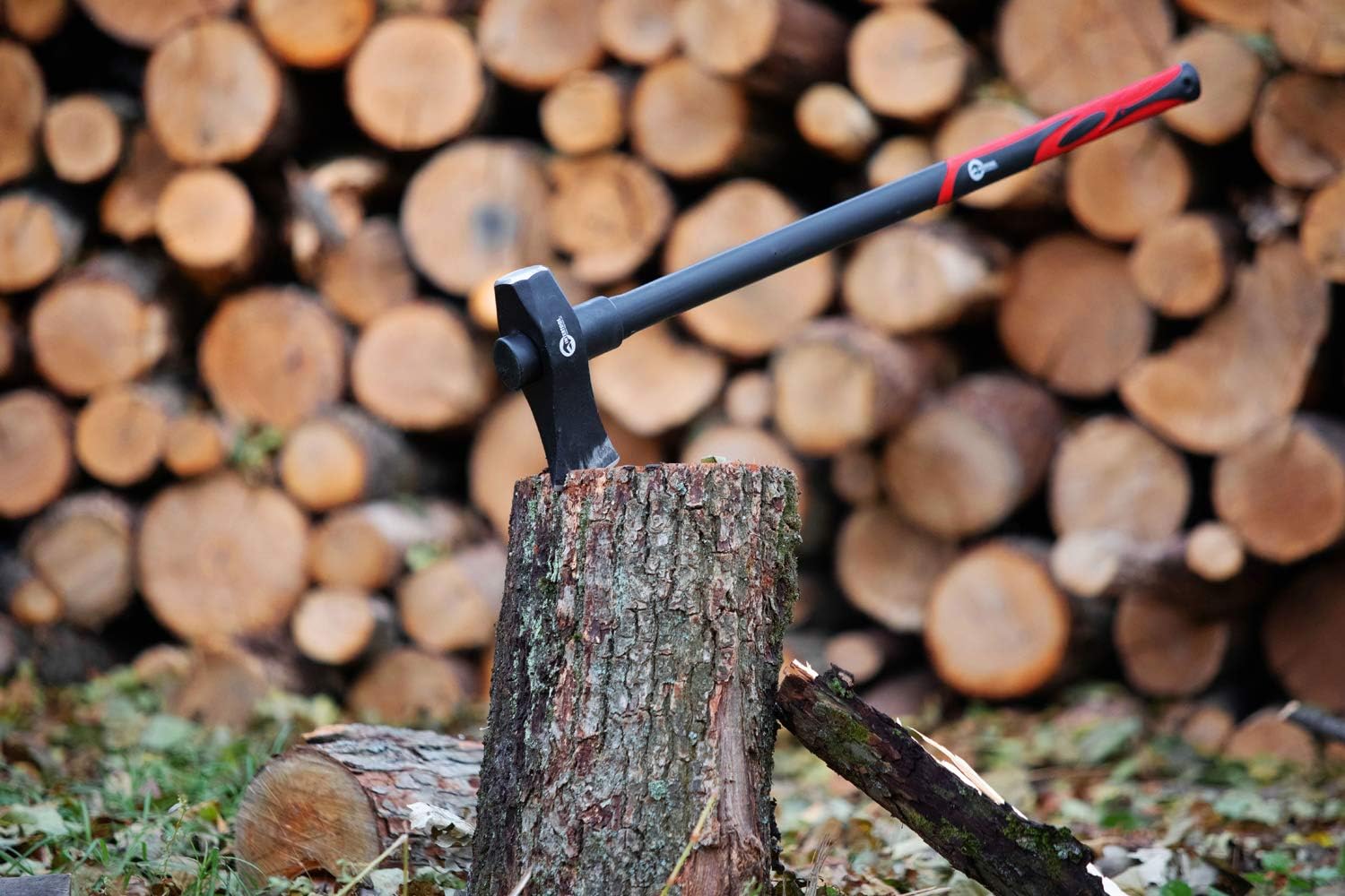 50% Off Discount INTERTOOL 36-inch Steel Splitting Maul, Wood Chopping Axe, 6 lb / 2500 g, Shock Absorbing Fiberglass Handle with Sheath HT-0273