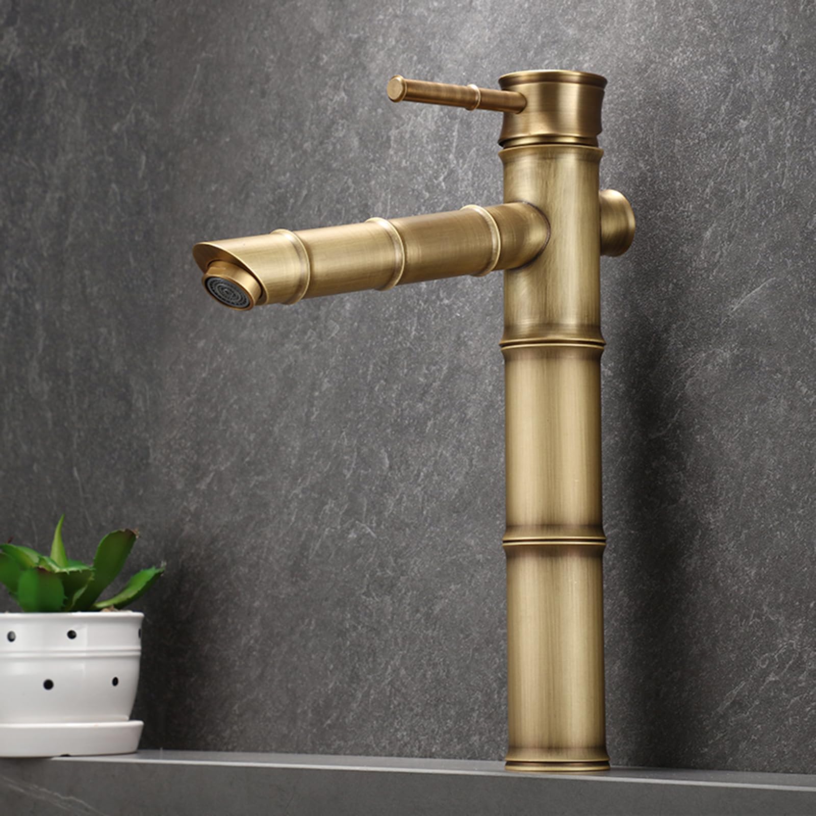 Grifo de lavabo vintage retro para reformas de baños rústicos y casas de campo LWX