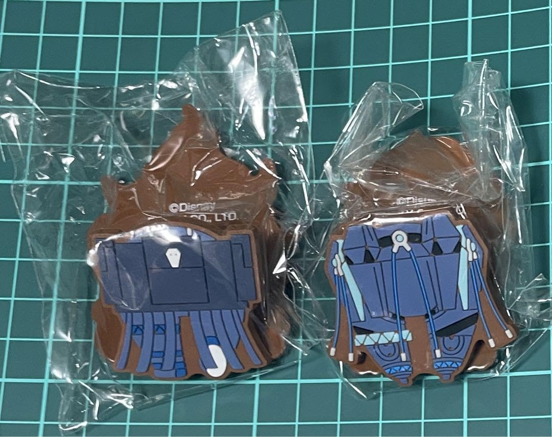 Amazon.co.jp: ツイステ イグニハイド寮 イデア＆オルト 寮服 のっかり