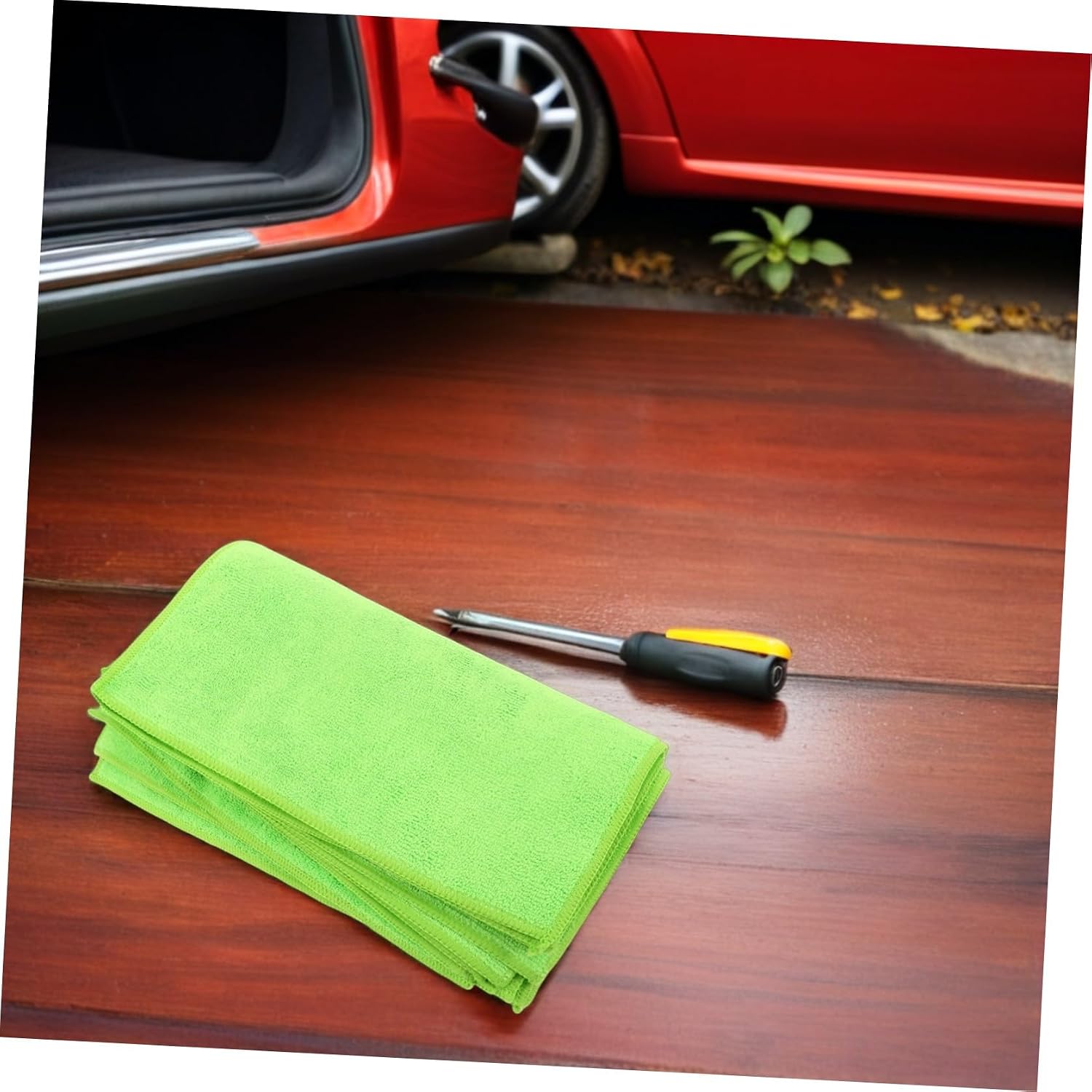 Garneck 10pcs Green Microfiber Car Cloths for Cleaning Tires and Seats 30x30cm Reusable Rags with Versatile and Precision Cleaning Performance for Car Maintenance and Household
