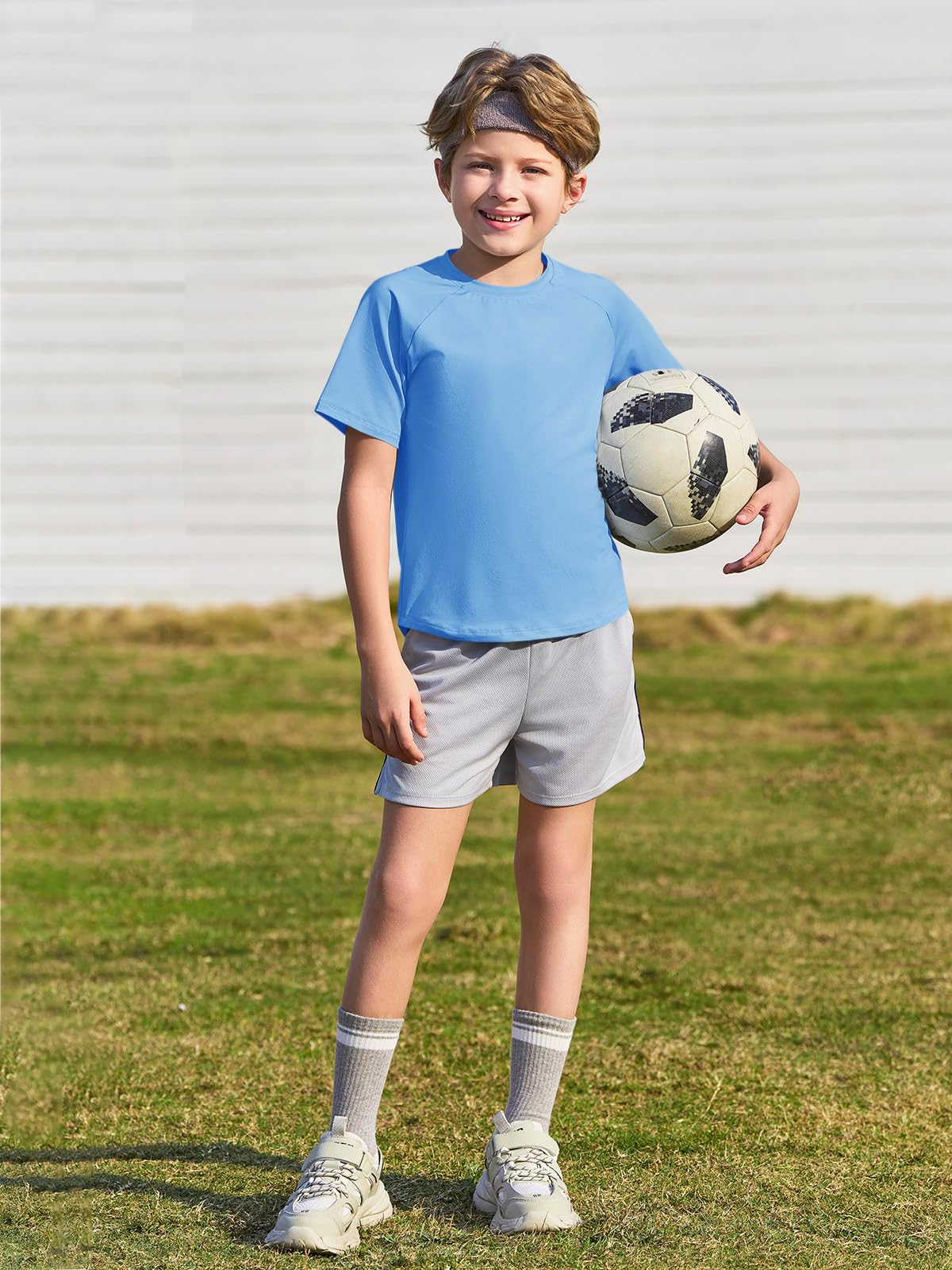 Haloumoning Camiseta de manga corta con cuello redondo para niños, para verano, lisa, ligera, ajuste regular, camisetas deportivas, informales, básicas, de 5 a 14 años