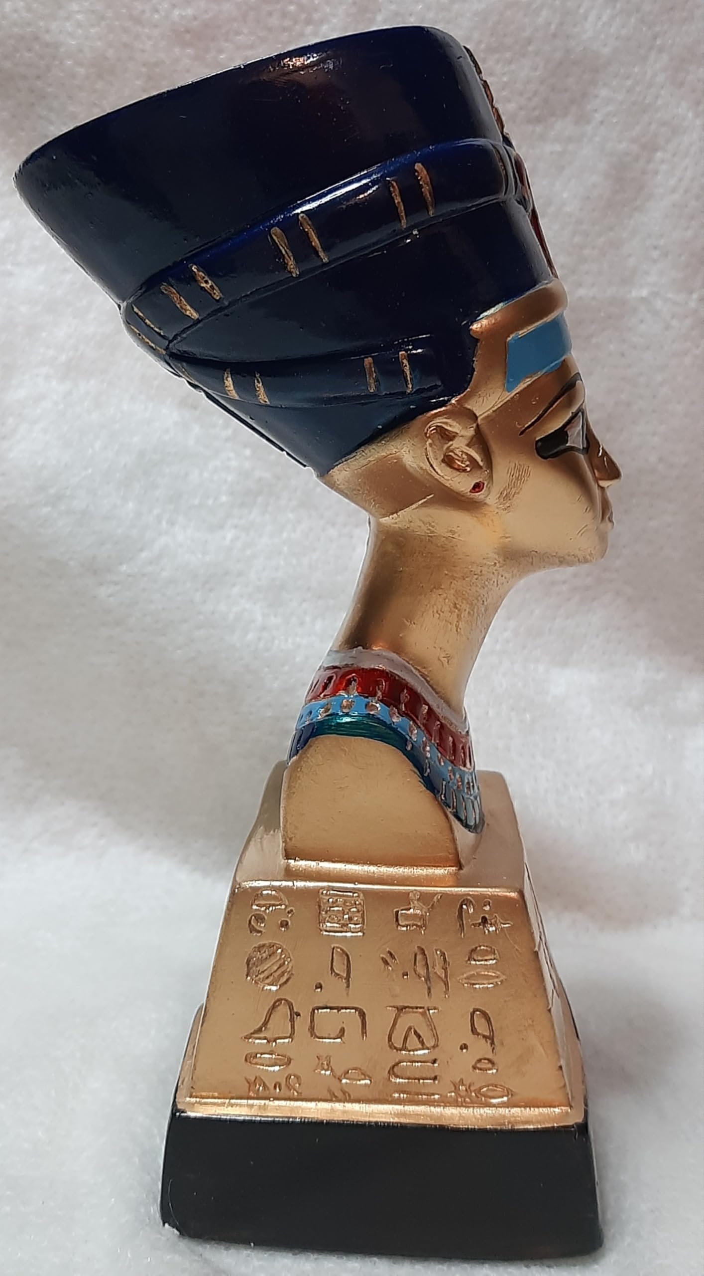 Generico Busto decorativo de la reina Nefertiti, estatua artesanal de yeso pintado, multicolor con detalles egipcios, fabricado en Egipto