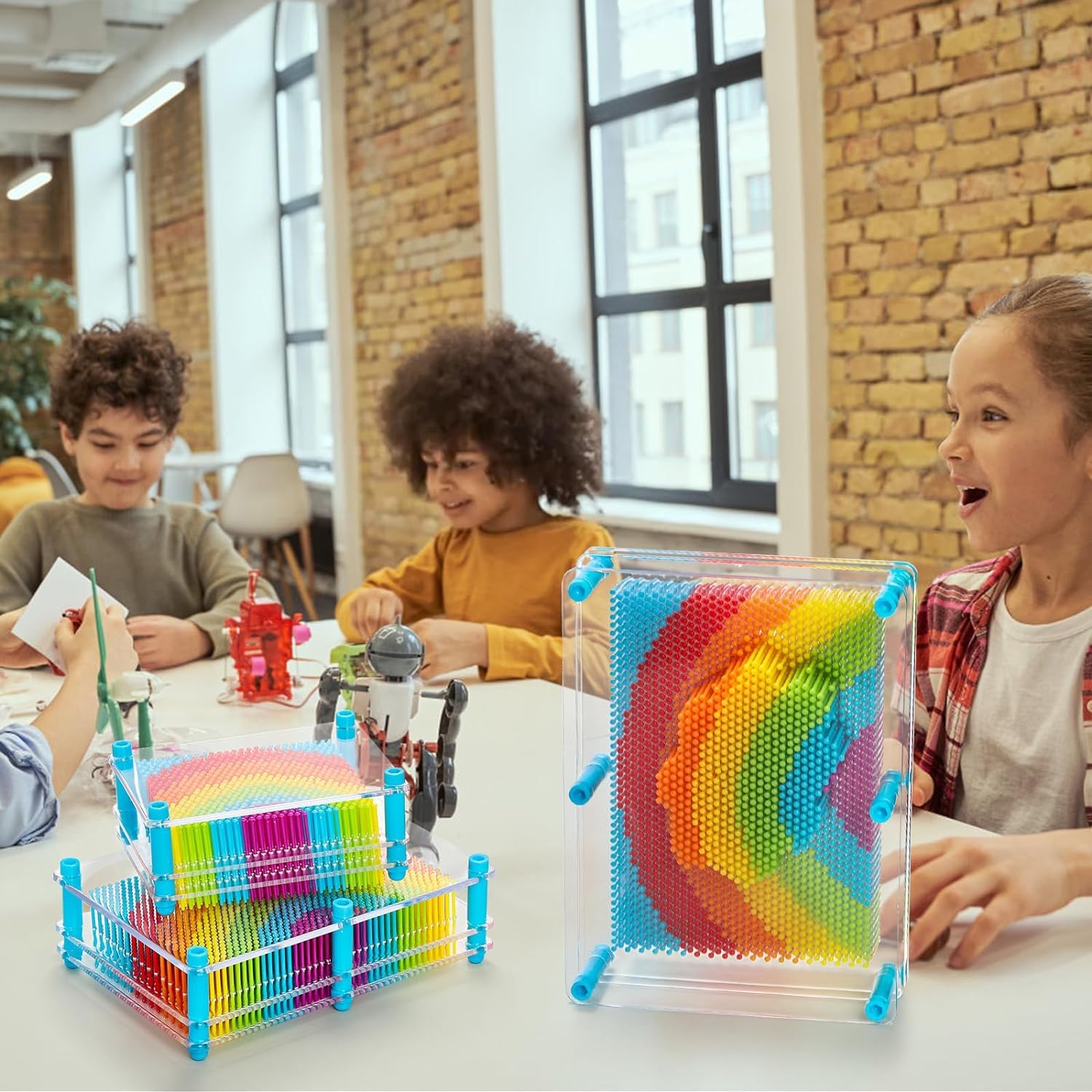 Hacaroa 3 Stück 3D Pin Art Toy, Regenbogen Kunststoff Pin Art Board Sensorik Spielzeug, Pin Impression Skulptur Nadel Spielzeug für autistische Kinder, Kinder, Erwachsene, 3 Größen
