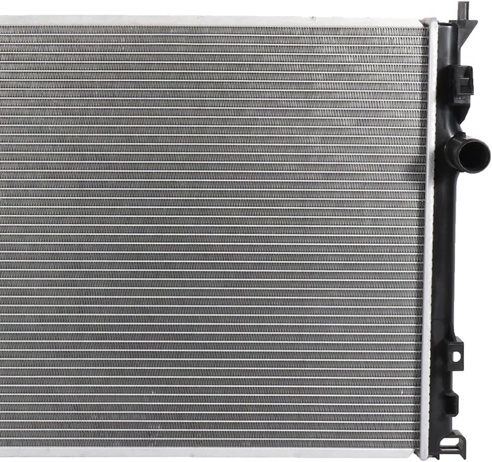 Radiator Compatible With 2005-2009 For Chrysler for 300 2008 for D-odge for Challenger 2006-2009 for D-odge for Charger 2005-2008 for D-odge for Magnum 2766