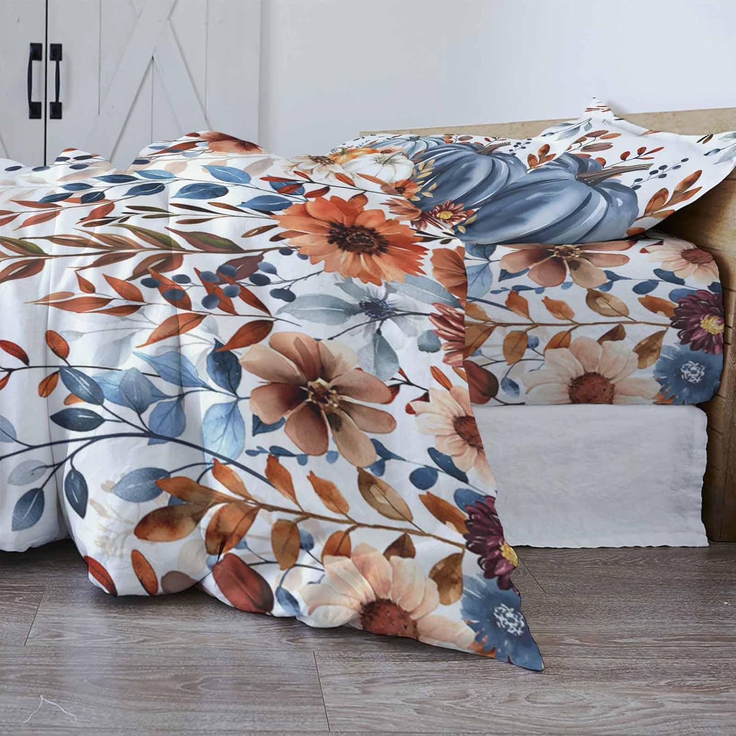 DecorLovee California King Duvet Cover Set - Orange Blue Pumpkins Fall 4 Pcs Comforter Cover Bedding Sets Zipper, Thanksgiving Microfiber Bed Sheet, Floral Botanical Quilt Cover with 2 Pillow Shams