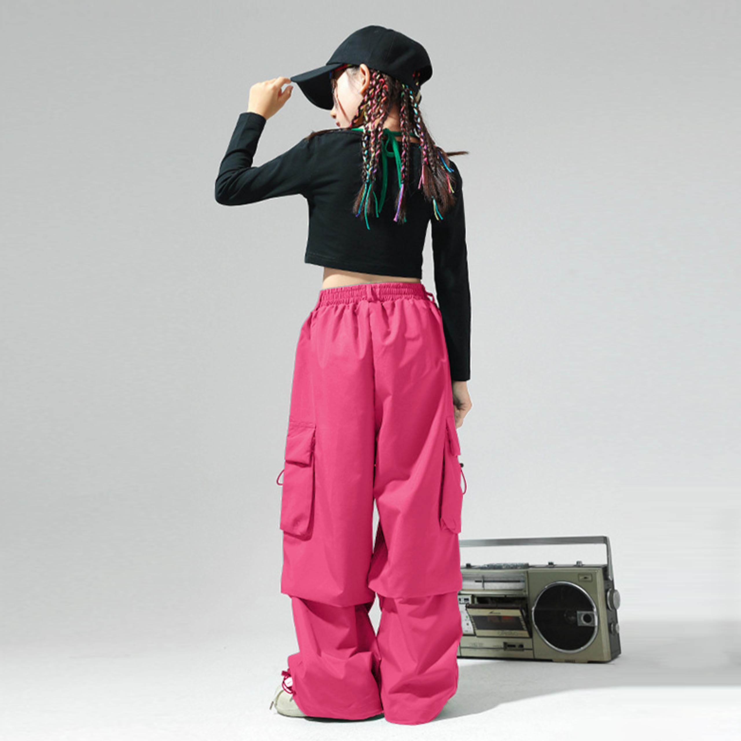 LOLANTA Ragazze Hip Hop Outfit, Top Corto Stampato & Pantaloni Cargo Dance Set, Streetwear alla Moda, 6-13 Anni